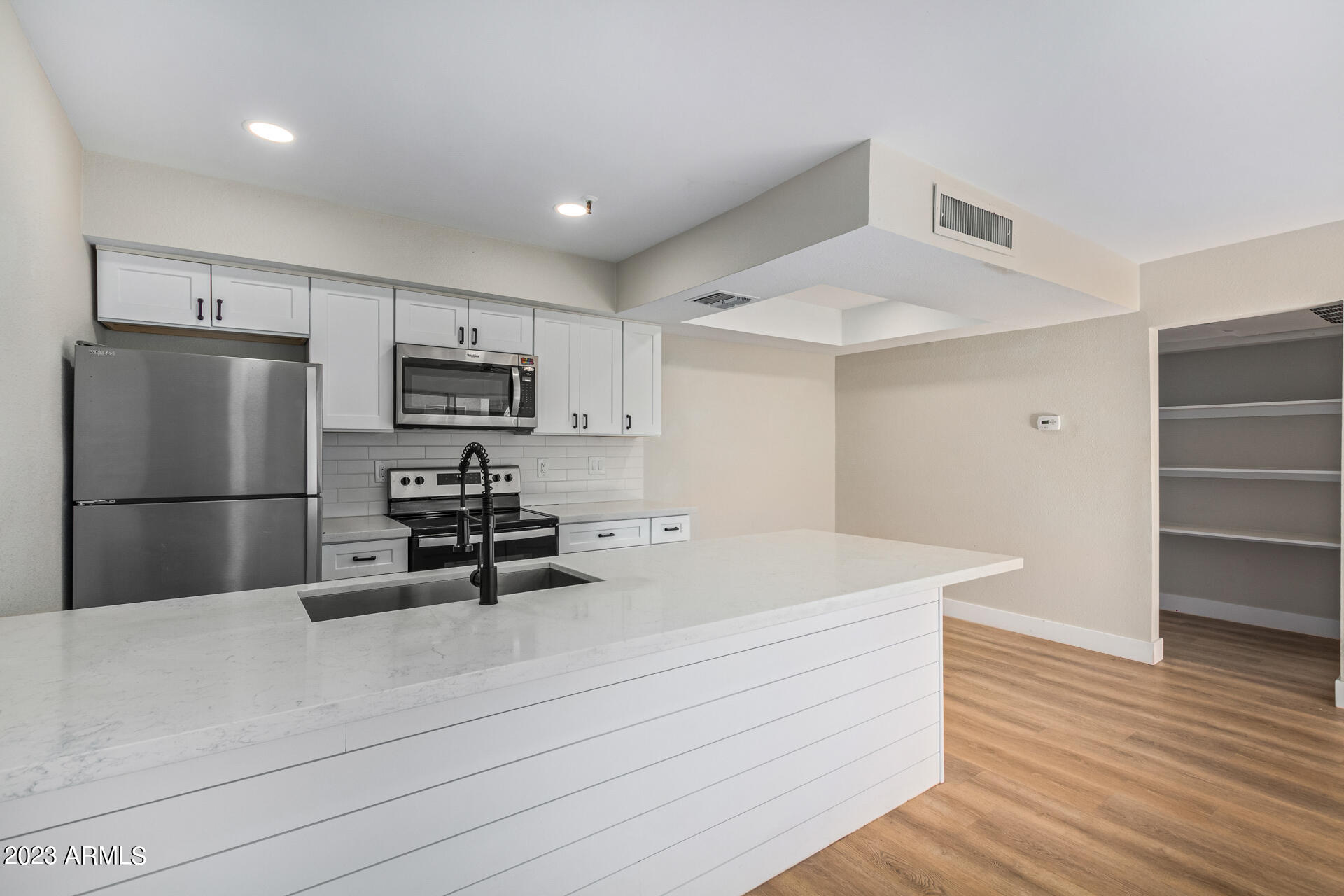 4554 E PARADISE VILLAGE Parkway N # 202