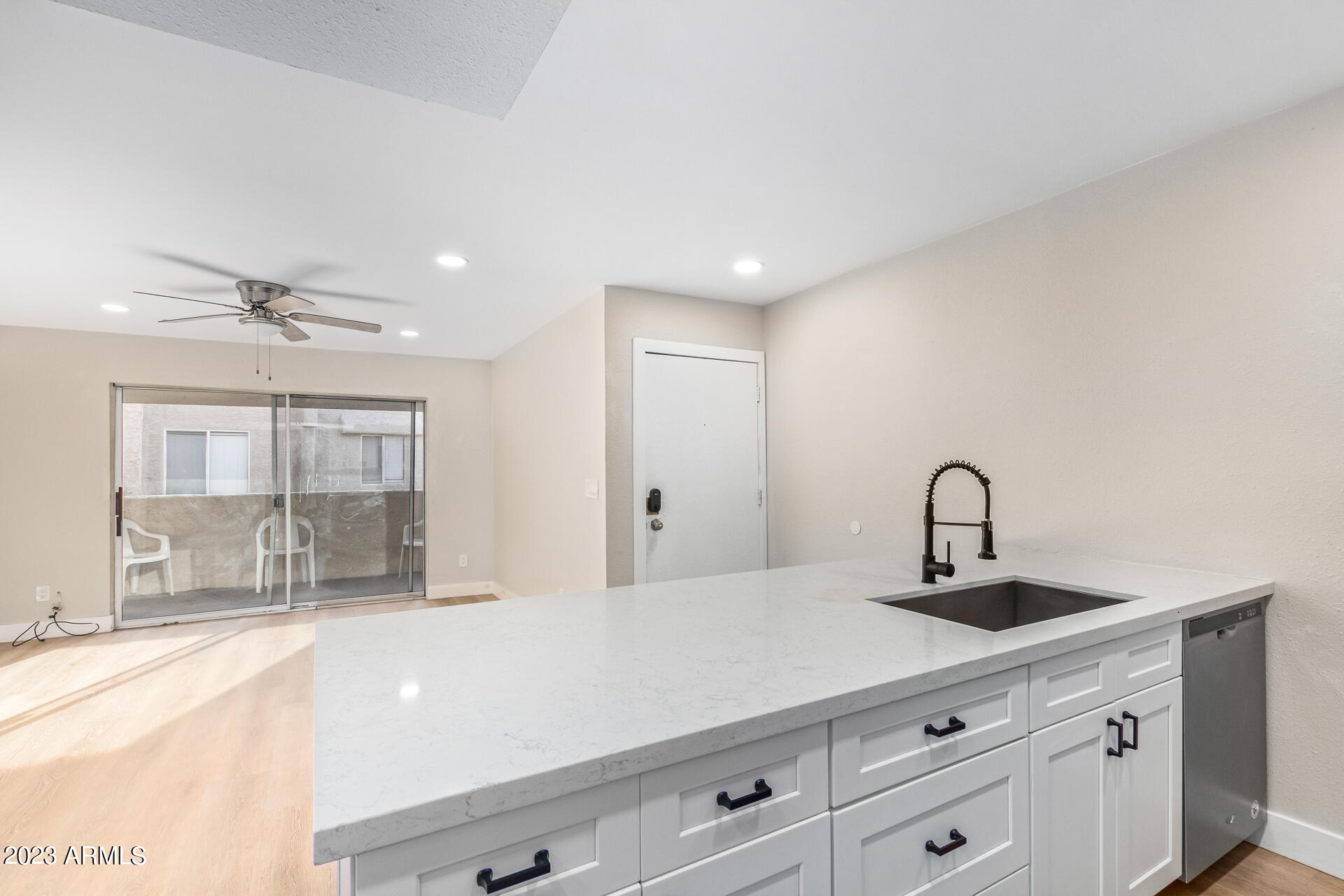 4554 E PARADISE VILLAGE Parkway N # 202