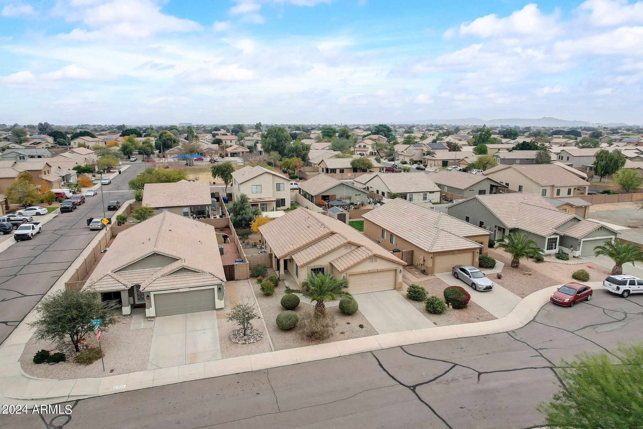 2619 N 114TH Lane