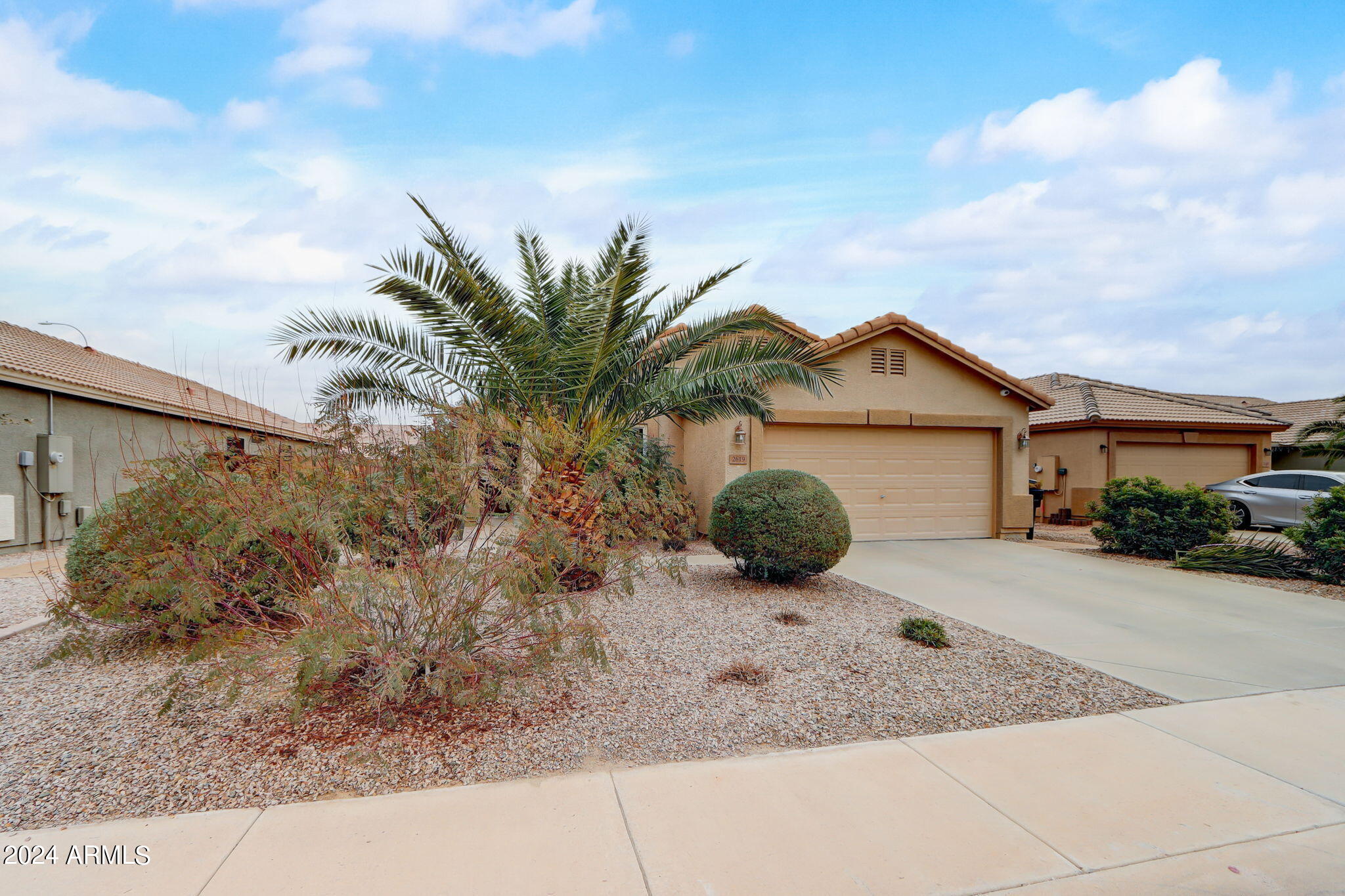 2619 N 114TH Lane