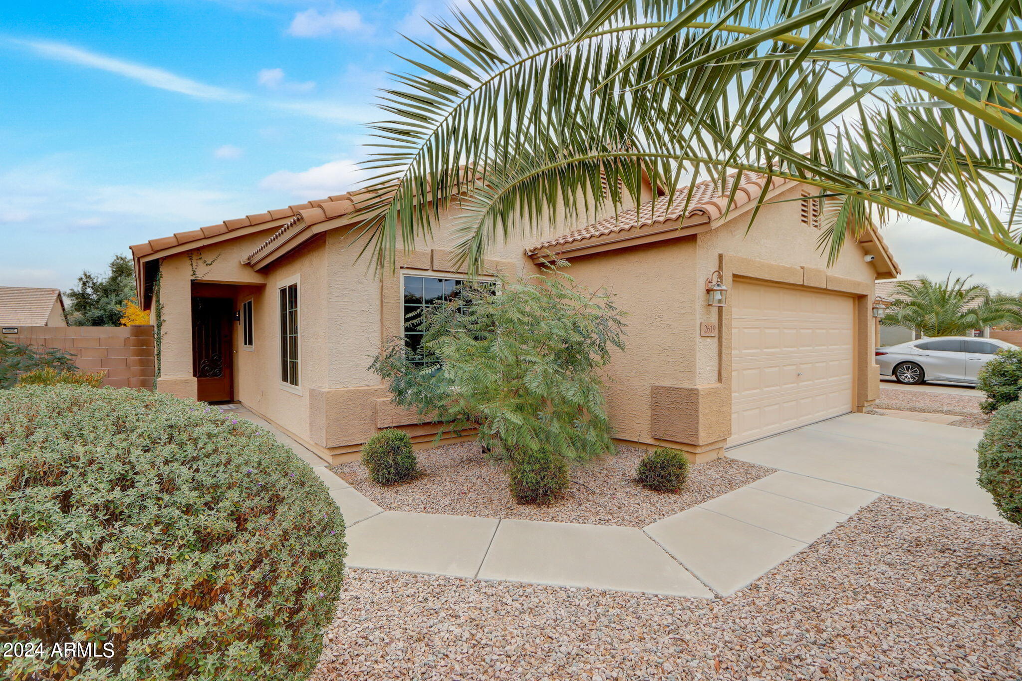 2619 N 114TH Lane