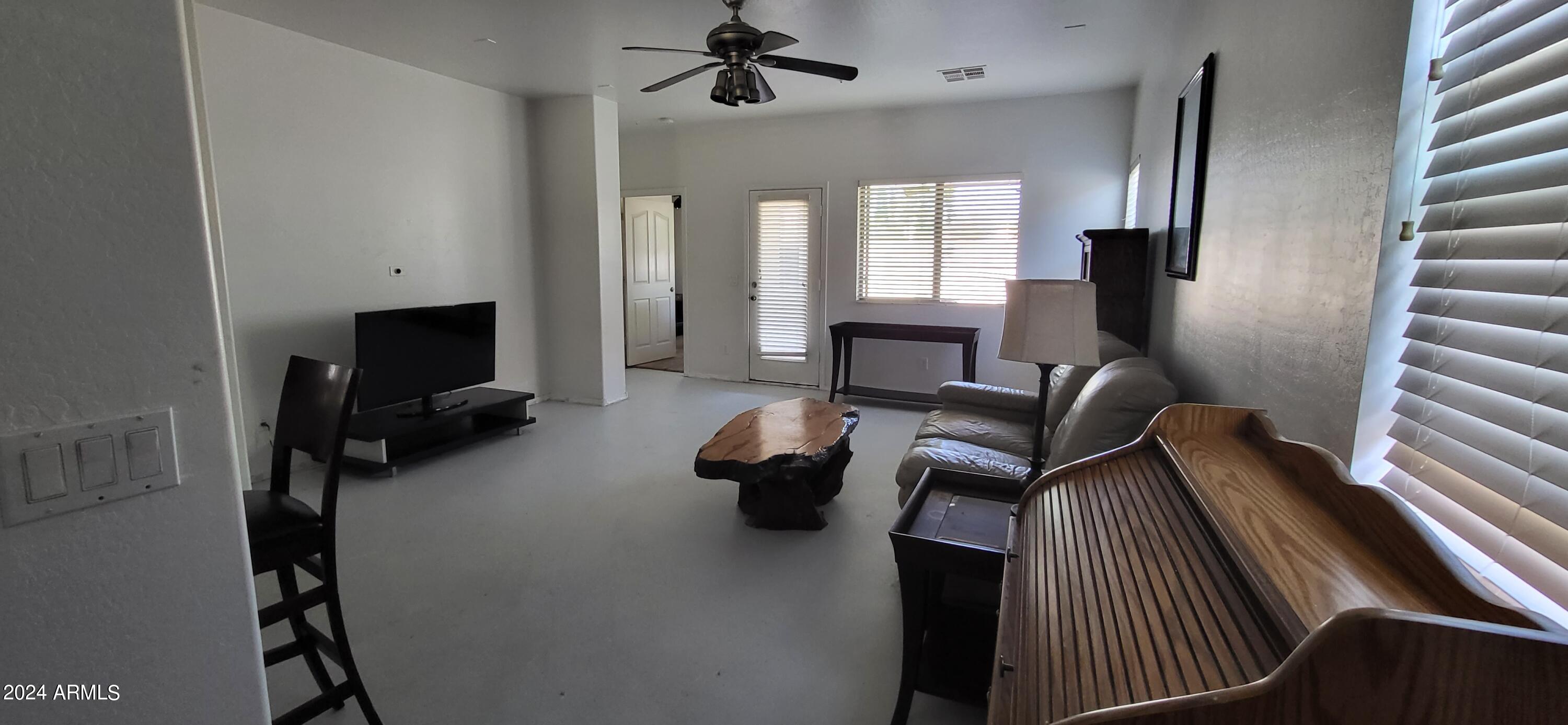 11602 W Mountain VIew Drive