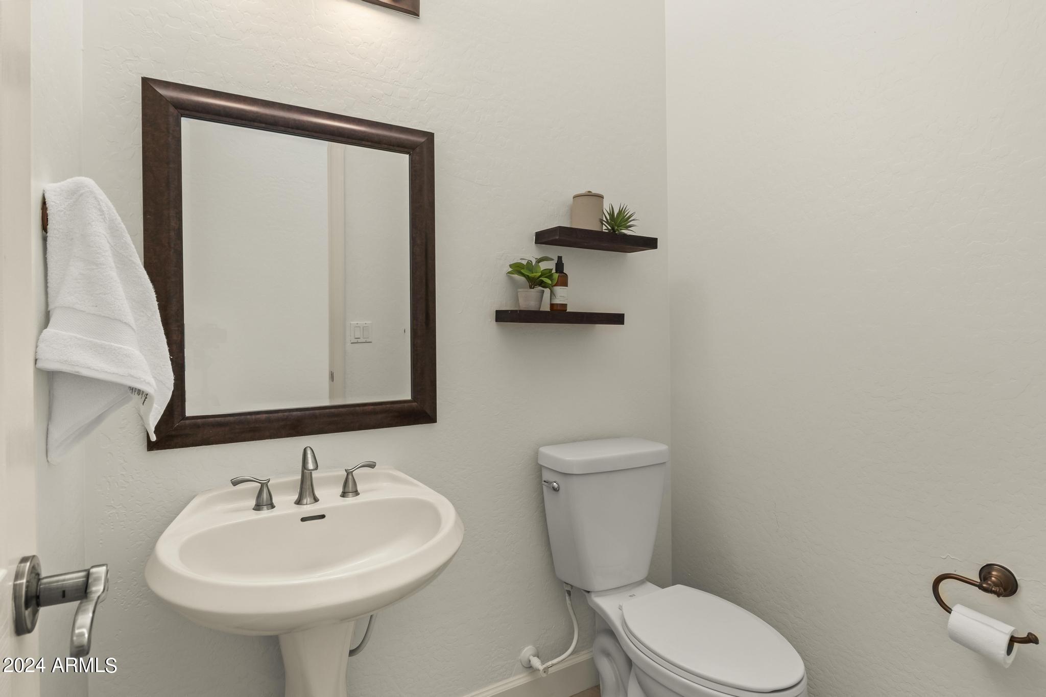 4352 S AMBROSIA Court