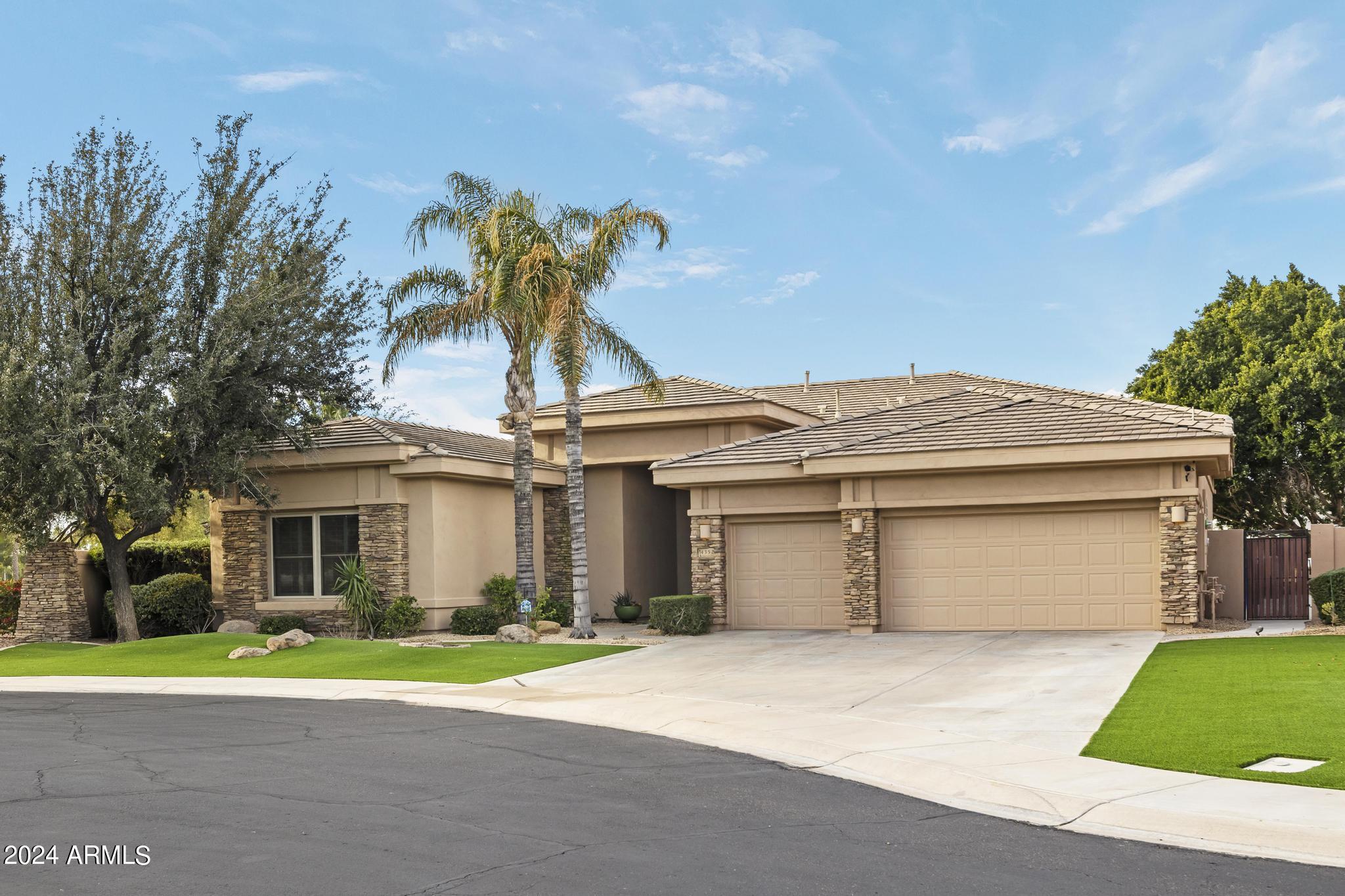 4352 S AMBROSIA Court