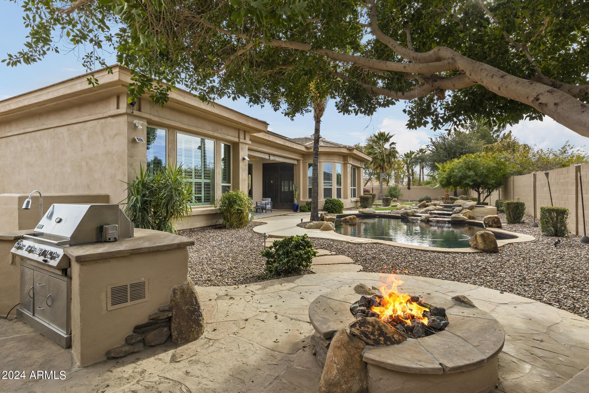 4352 S AMBROSIA Court