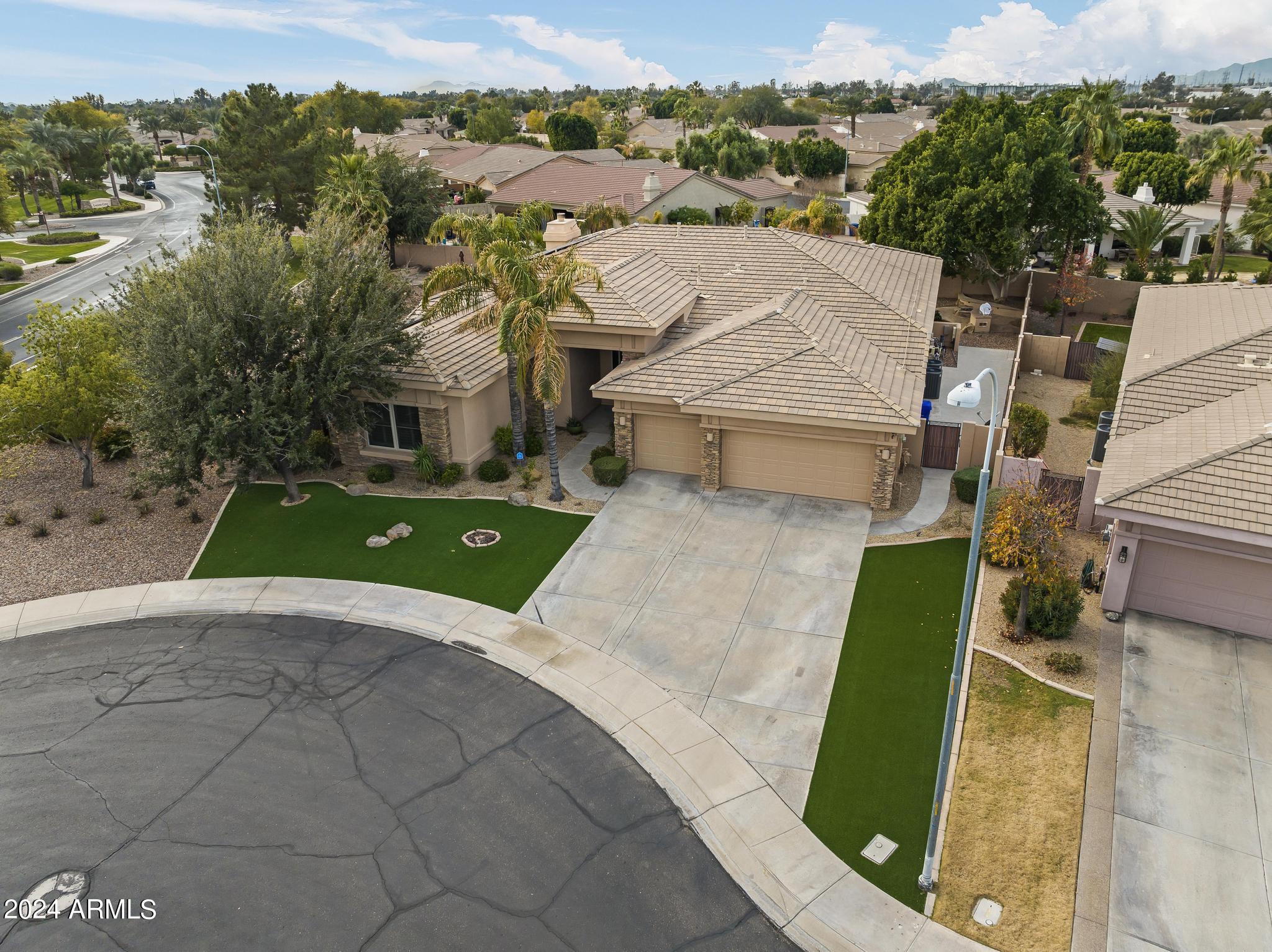4352 S AMBROSIA Court