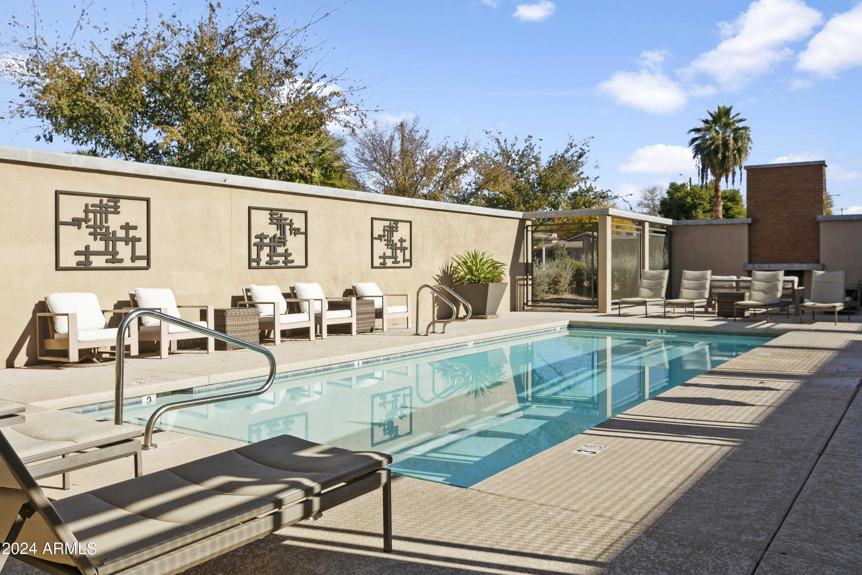 1400 E BETHANY HOME Road # 28