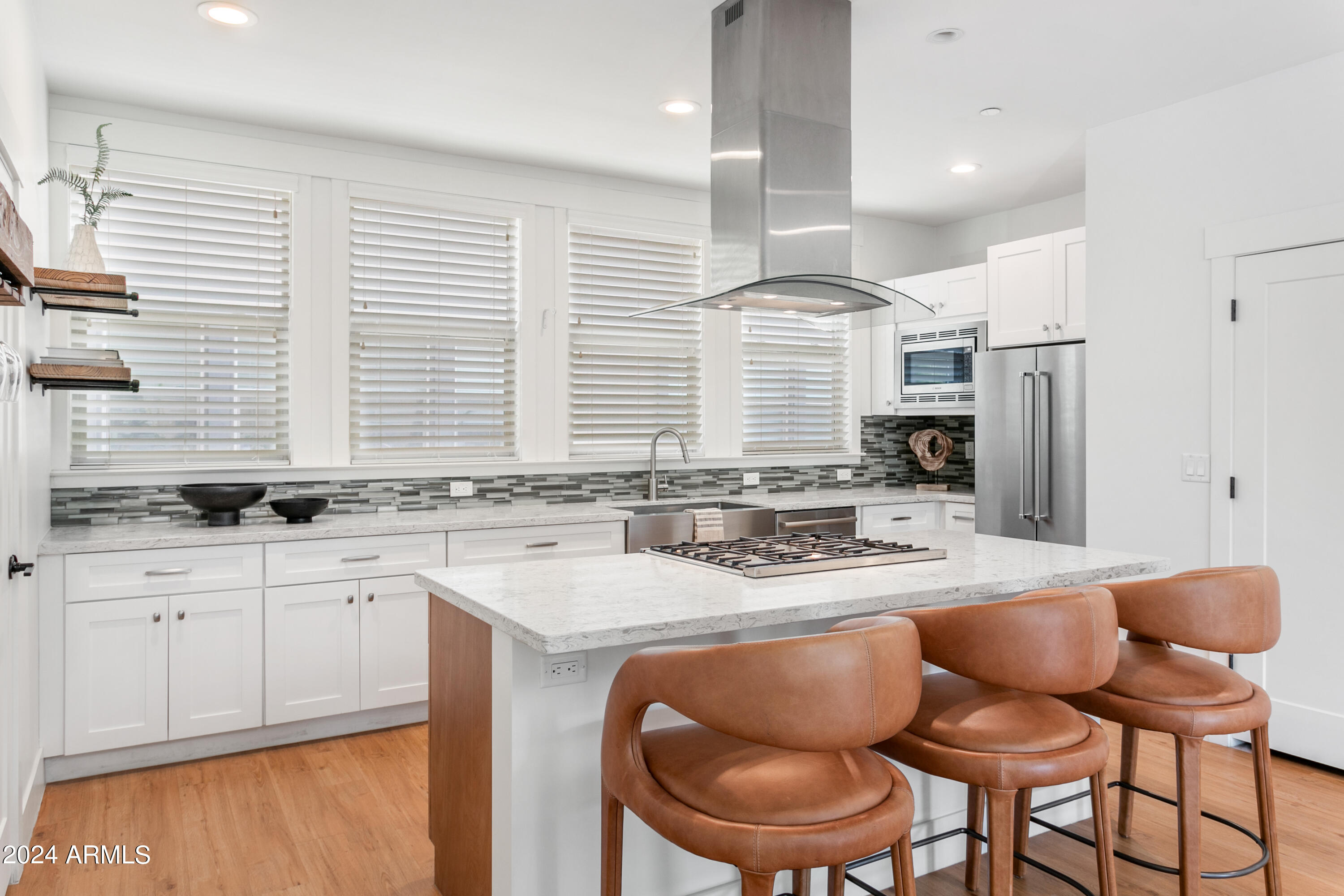 1400 E BETHANY HOME Road # 28