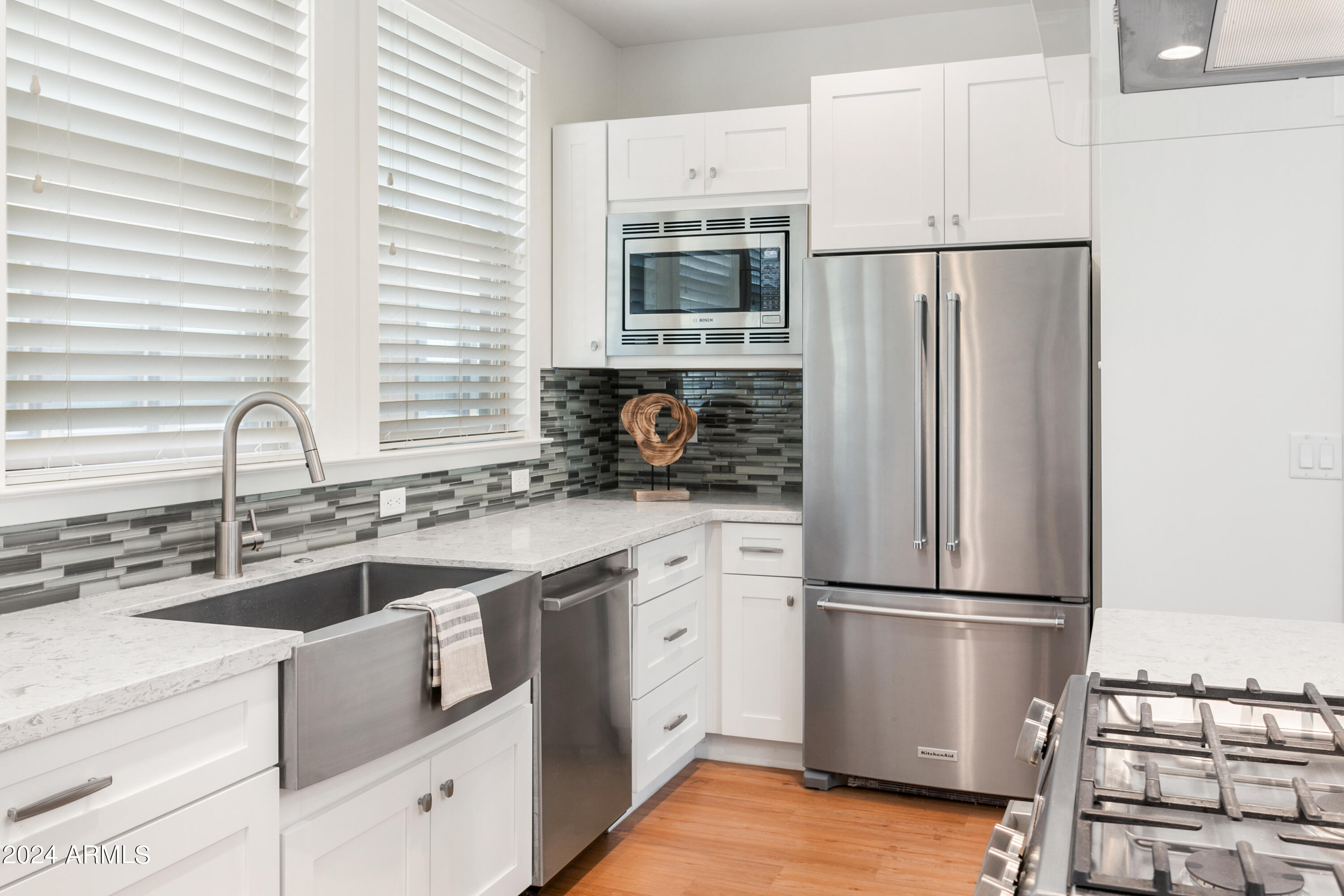 1400 E BETHANY HOME Road # 28