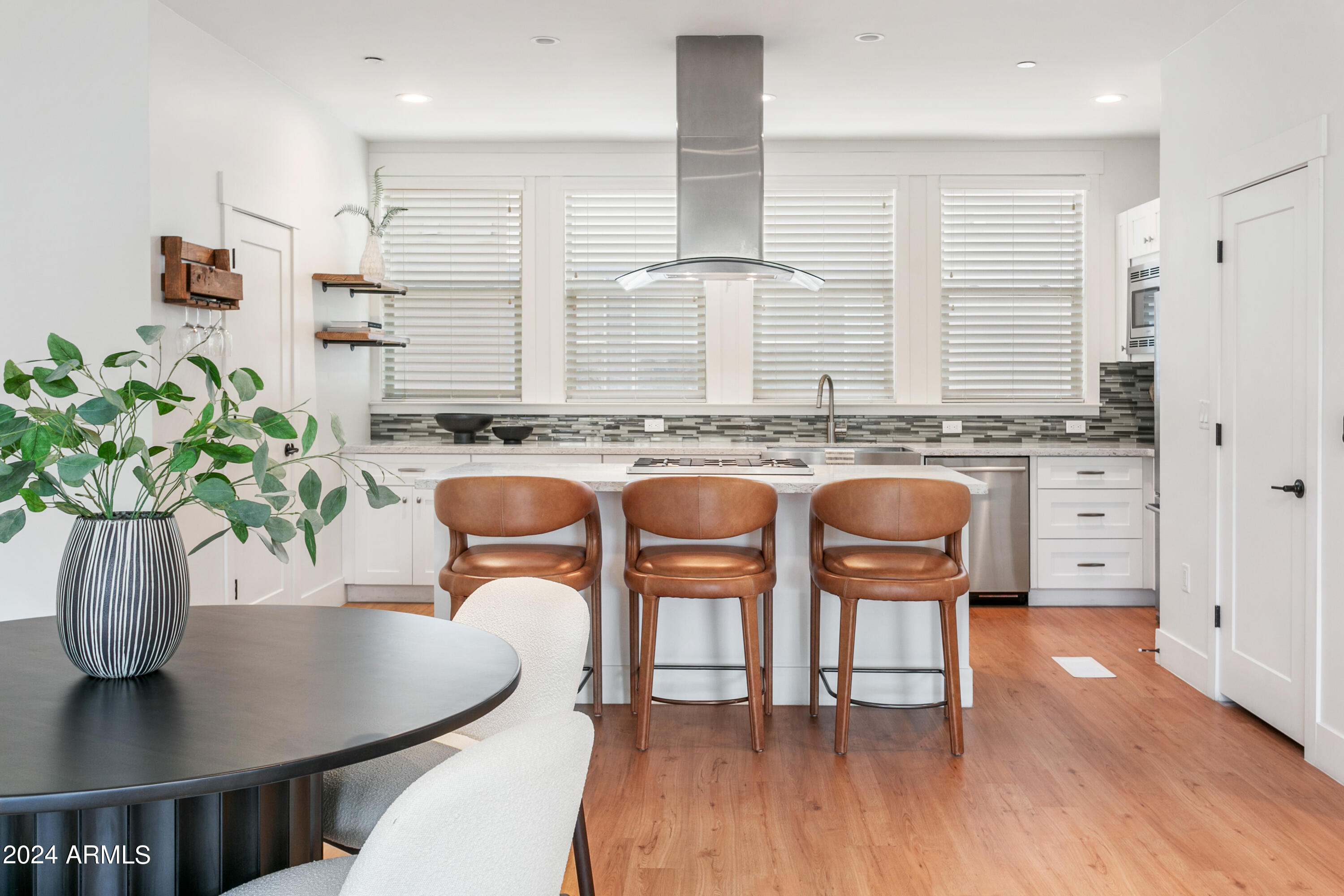 1400 E BETHANY HOME Road # 28