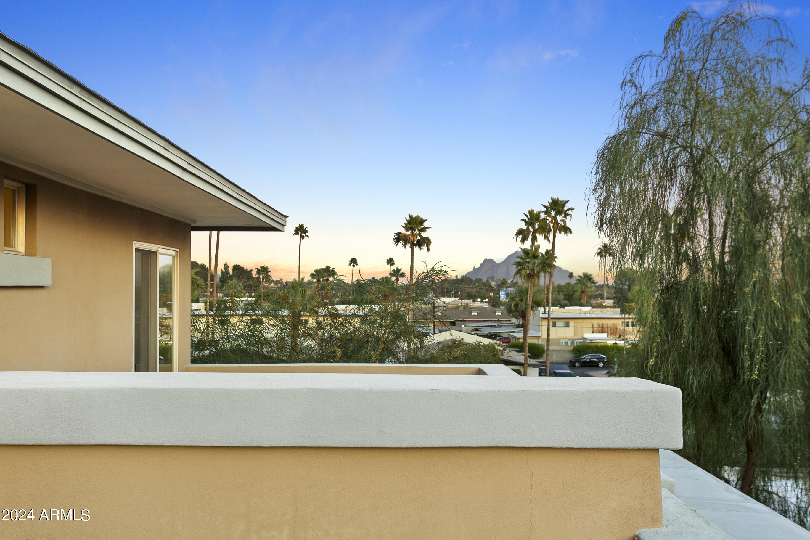 1400 E BETHANY HOME Road # 28