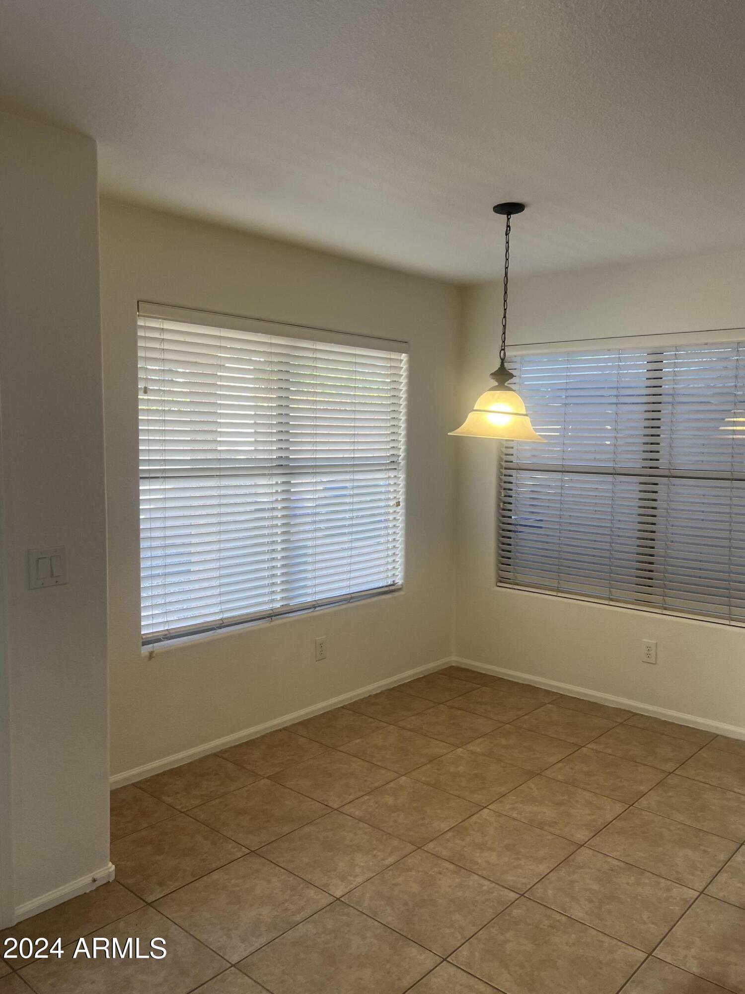 20911 N 39TH Place
