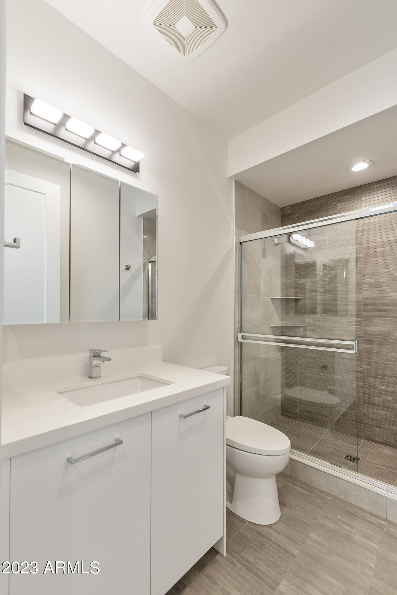 1611 E LAMAR Road # C