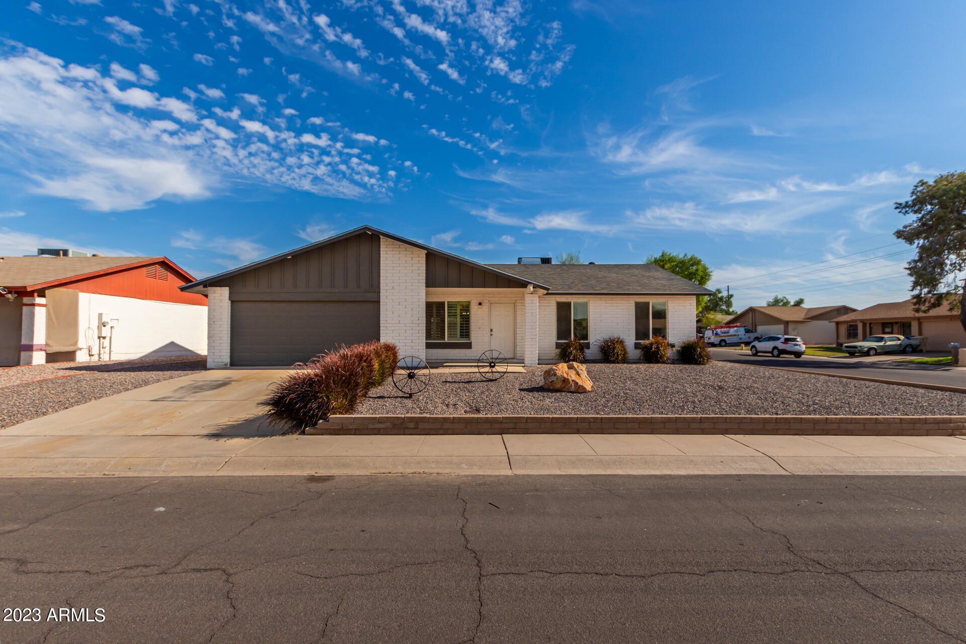 9011 N 63RD Lane