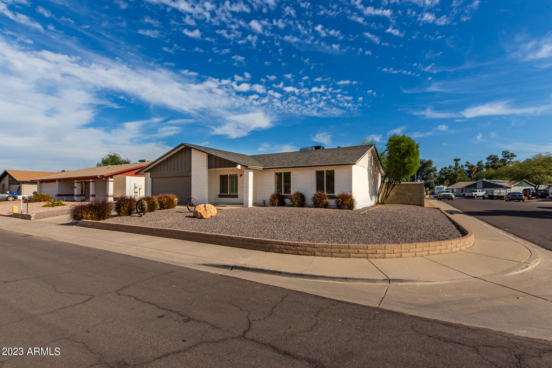9011 N 63RD Lane