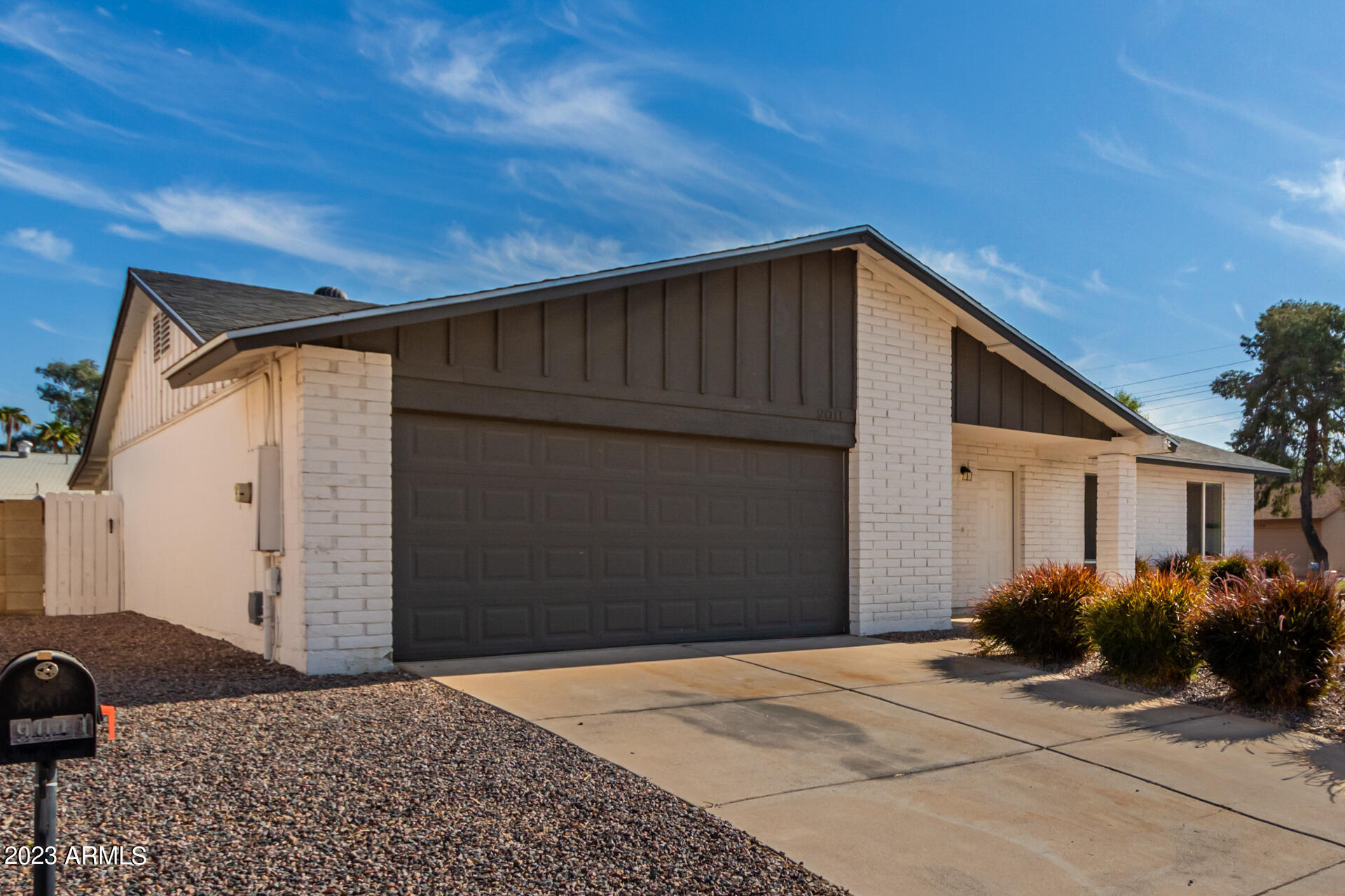 9011 N 63RD Lane
