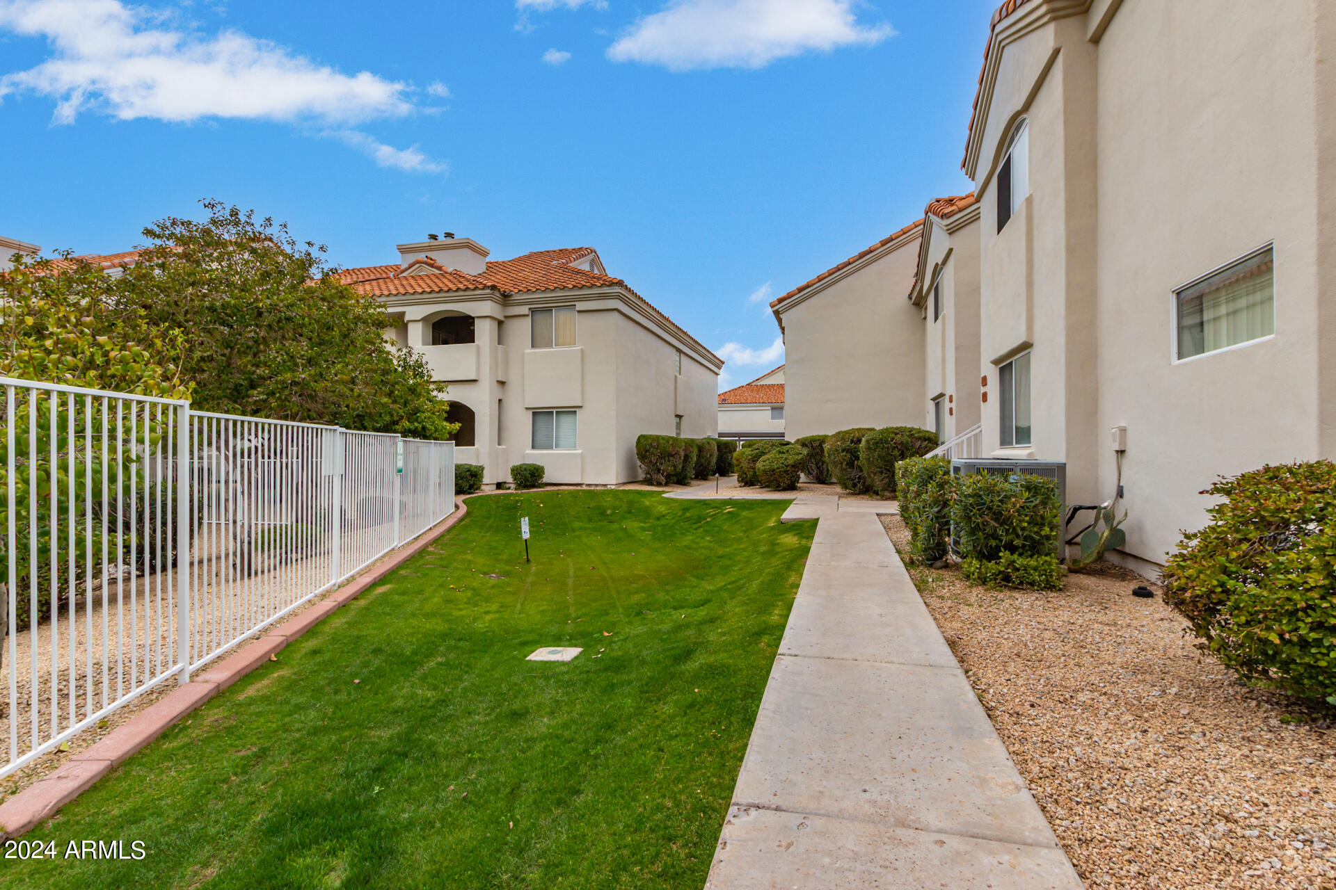 10401 N 52ND Street # 211
