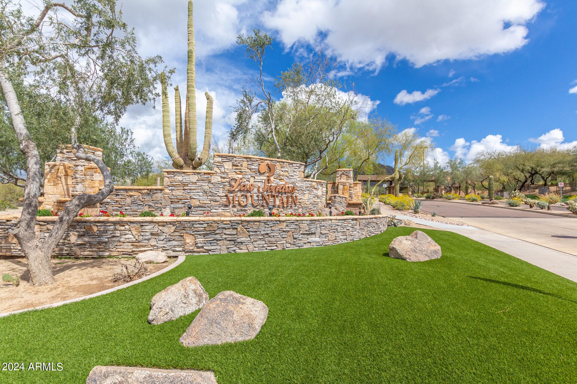 3757 N PASEO DEL SOL --