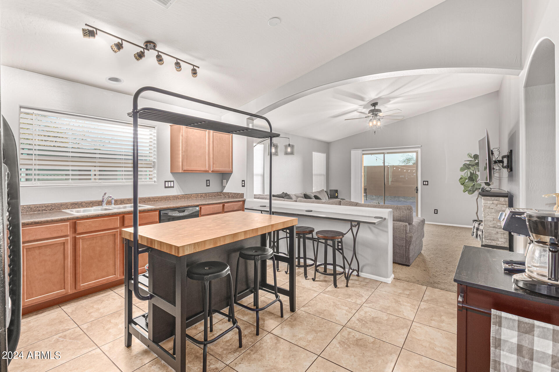 9707 W CARON Drive