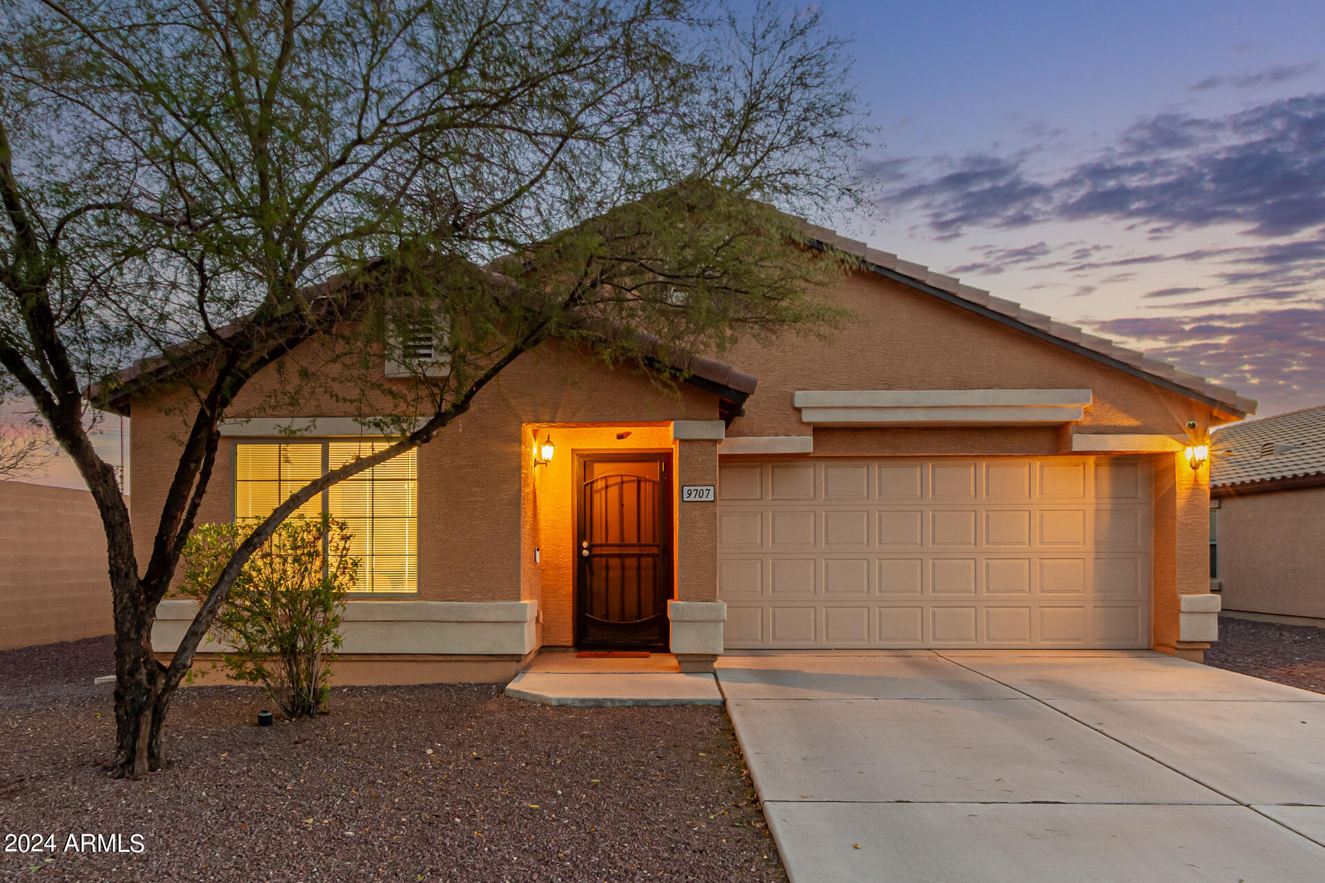 9707 W CARON Drive