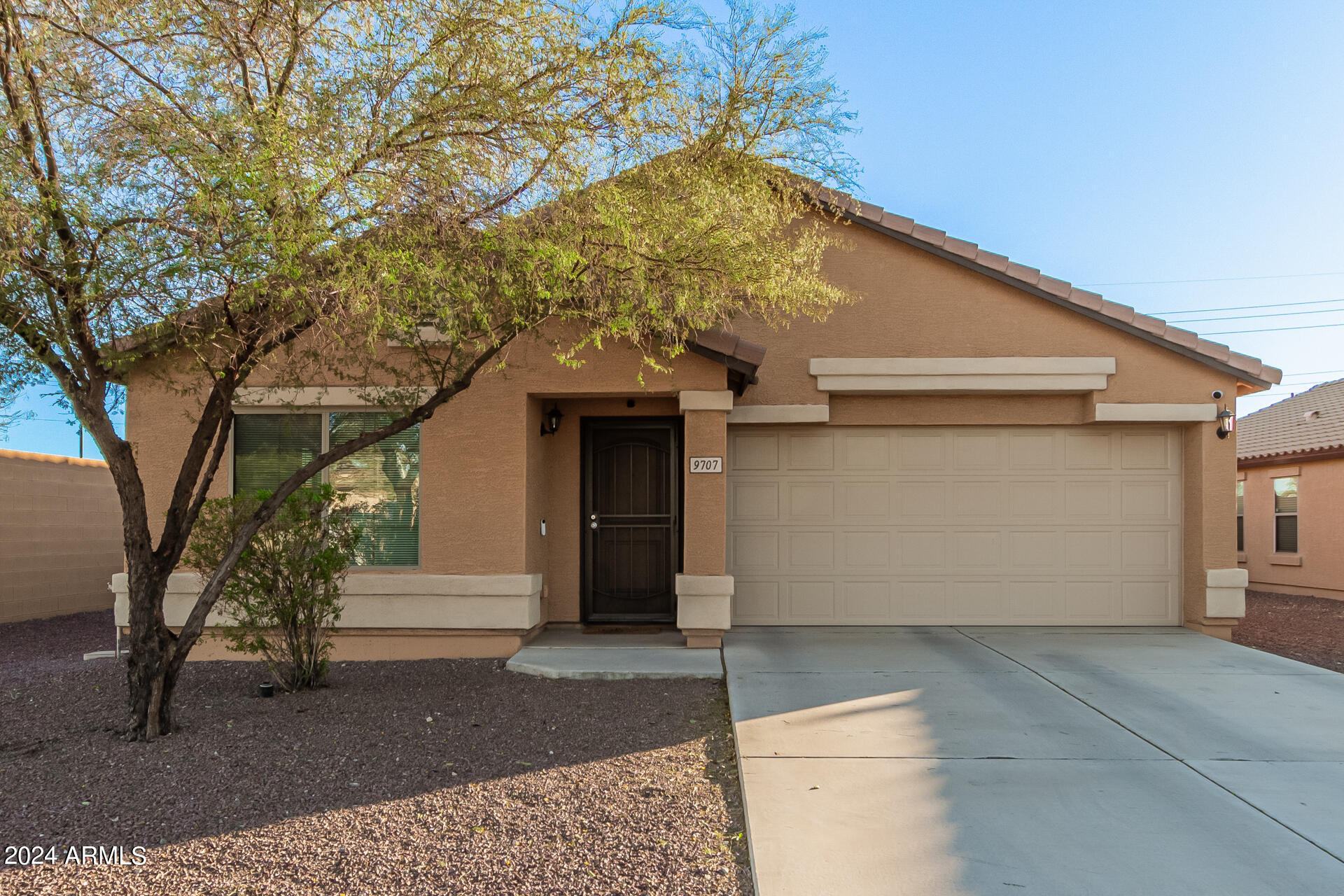 9707 W CARON Drive