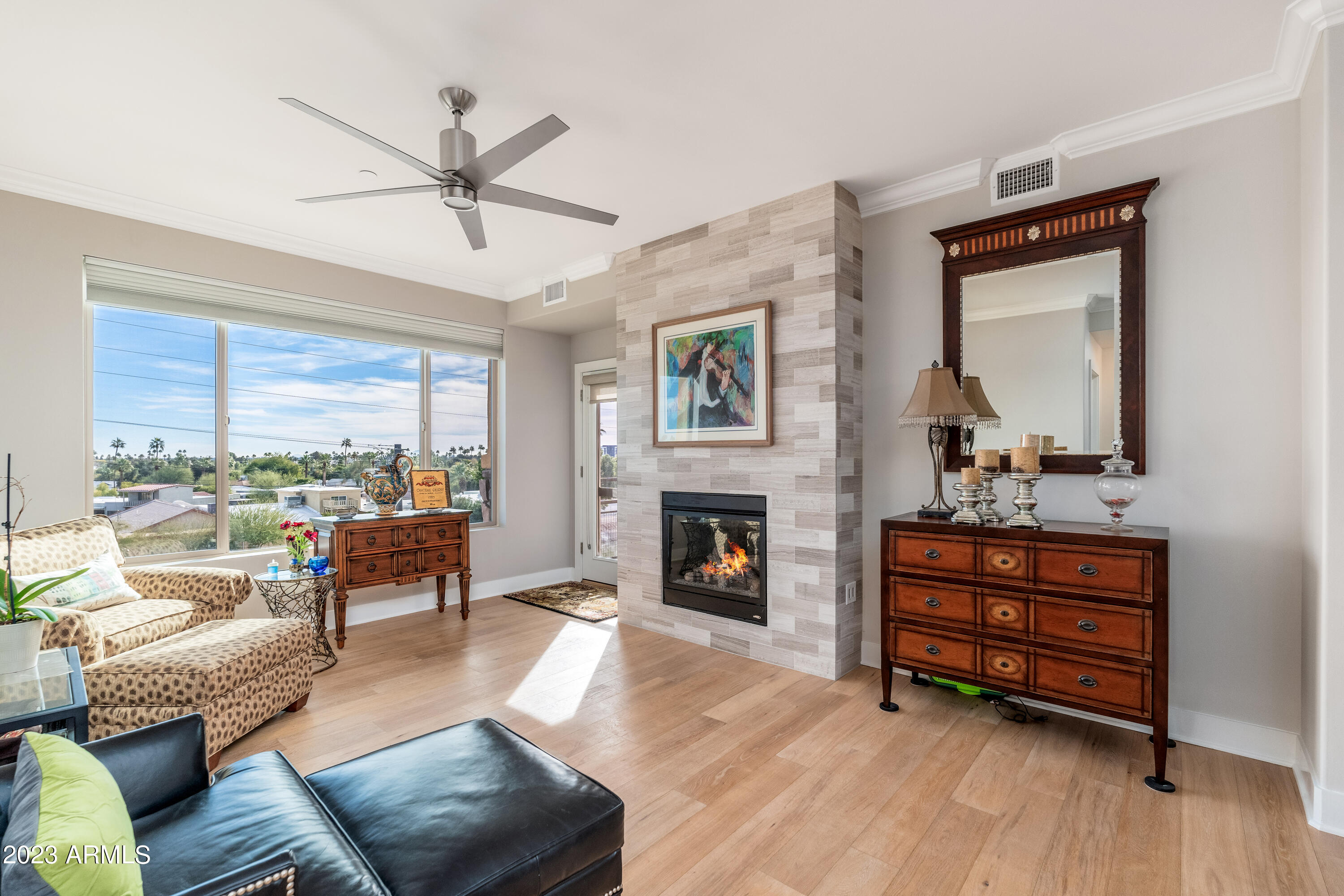 4805 N WOODMERE FAIRWAY -- # 3006