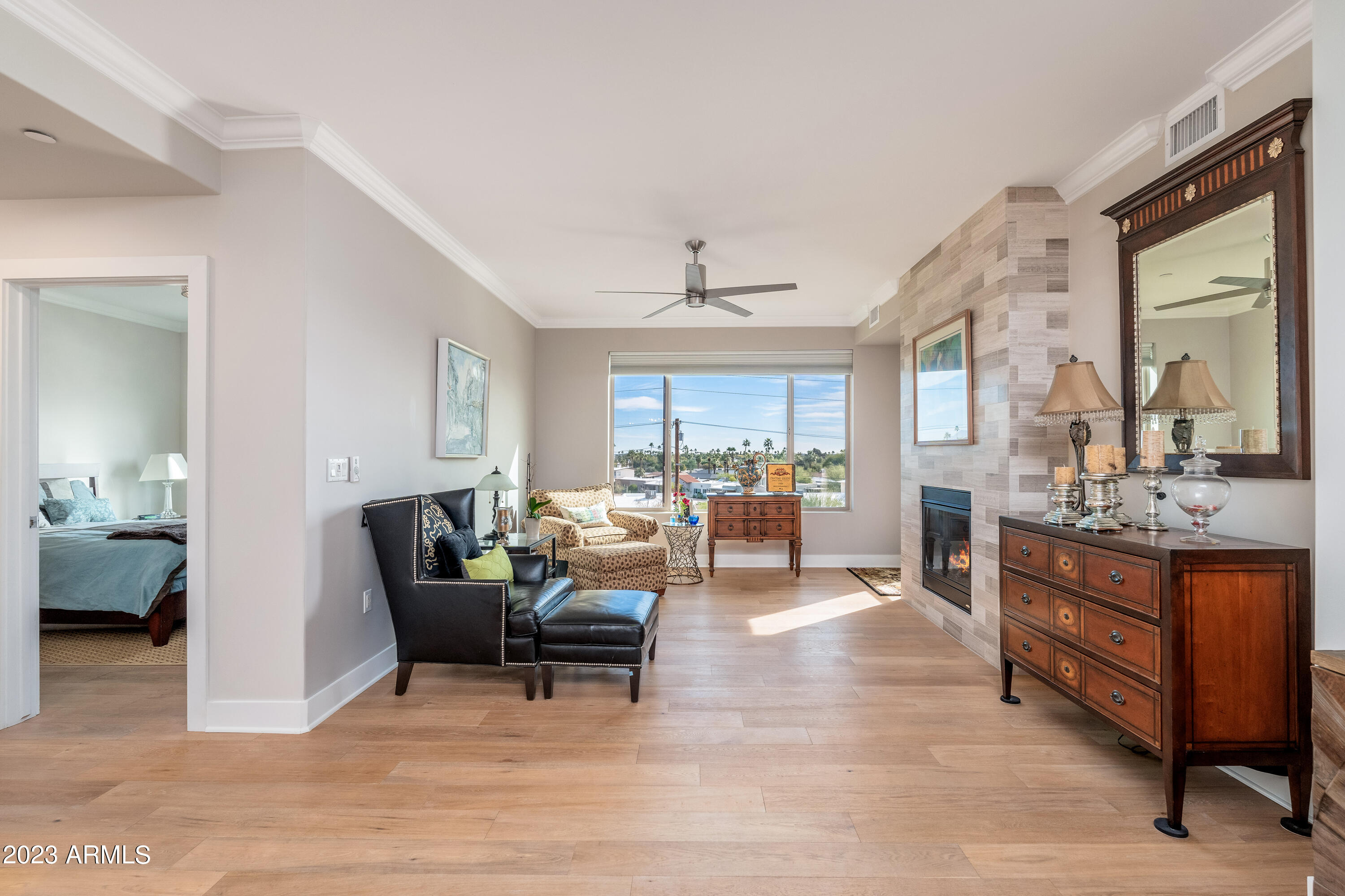 4805 N WOODMERE FAIRWAY -- # 3006