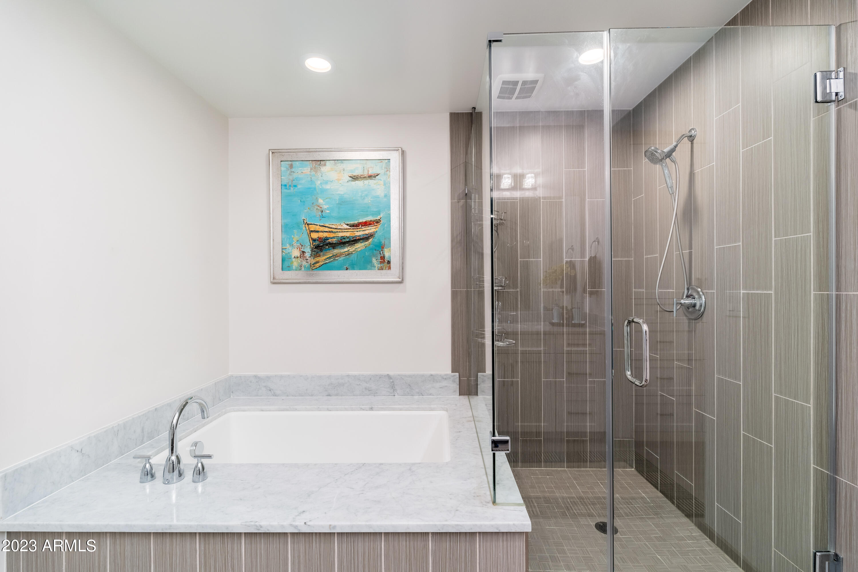 4805 N WOODMERE FAIRWAY -- # 3006