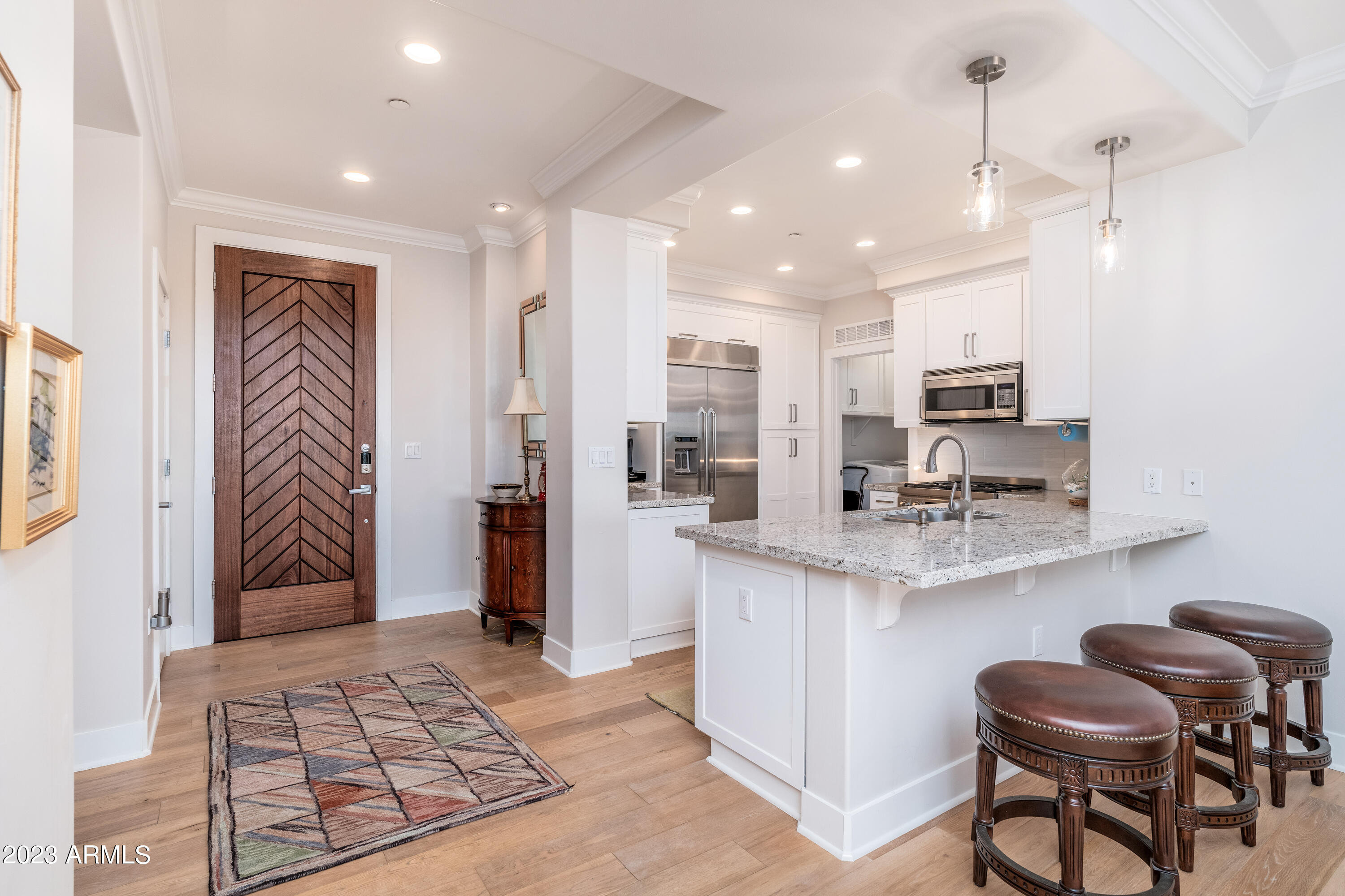 4805 N WOODMERE FAIRWAY -- # 3006