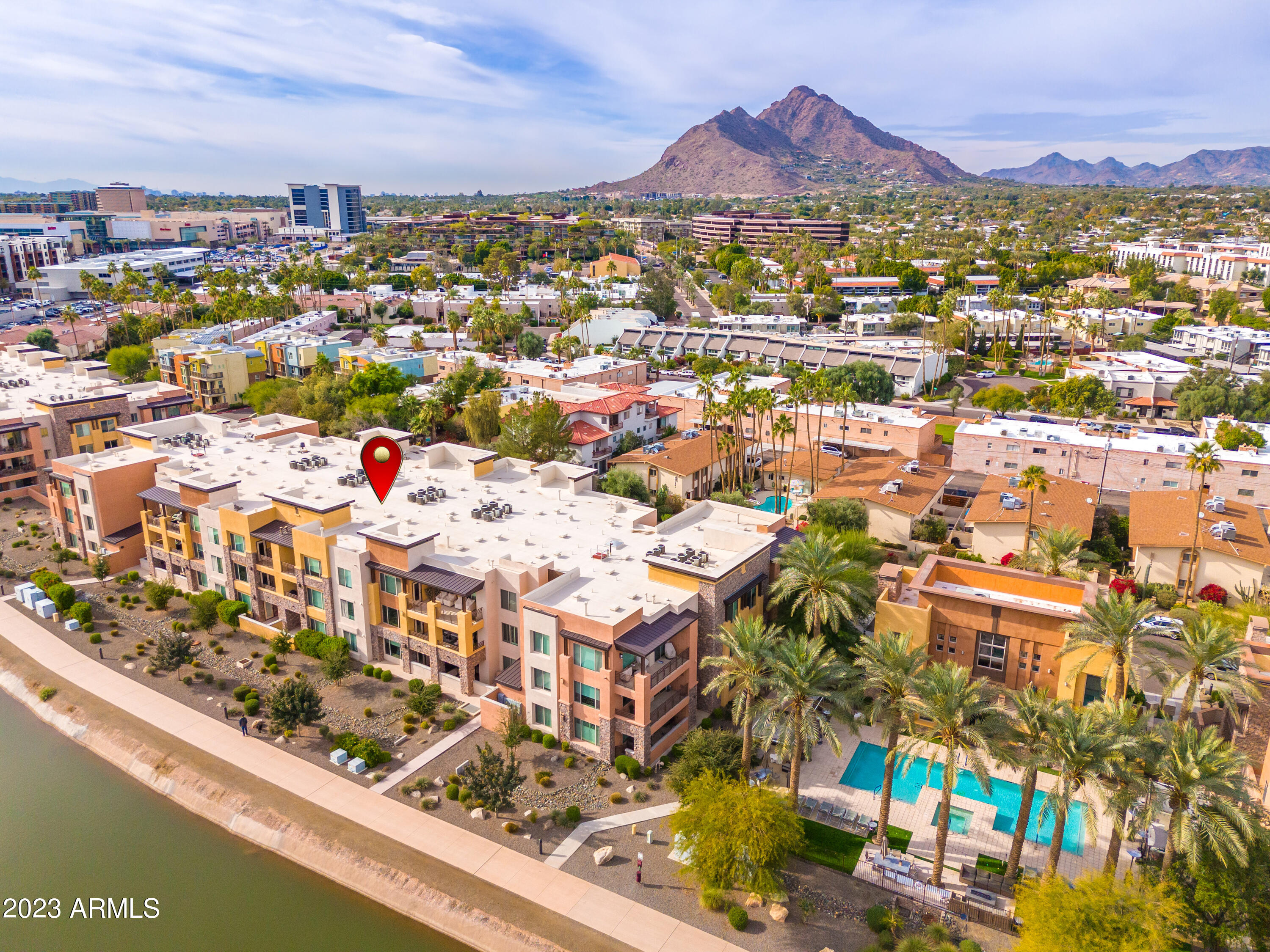 4805 N WOODMERE FAIRWAY -- # 3006