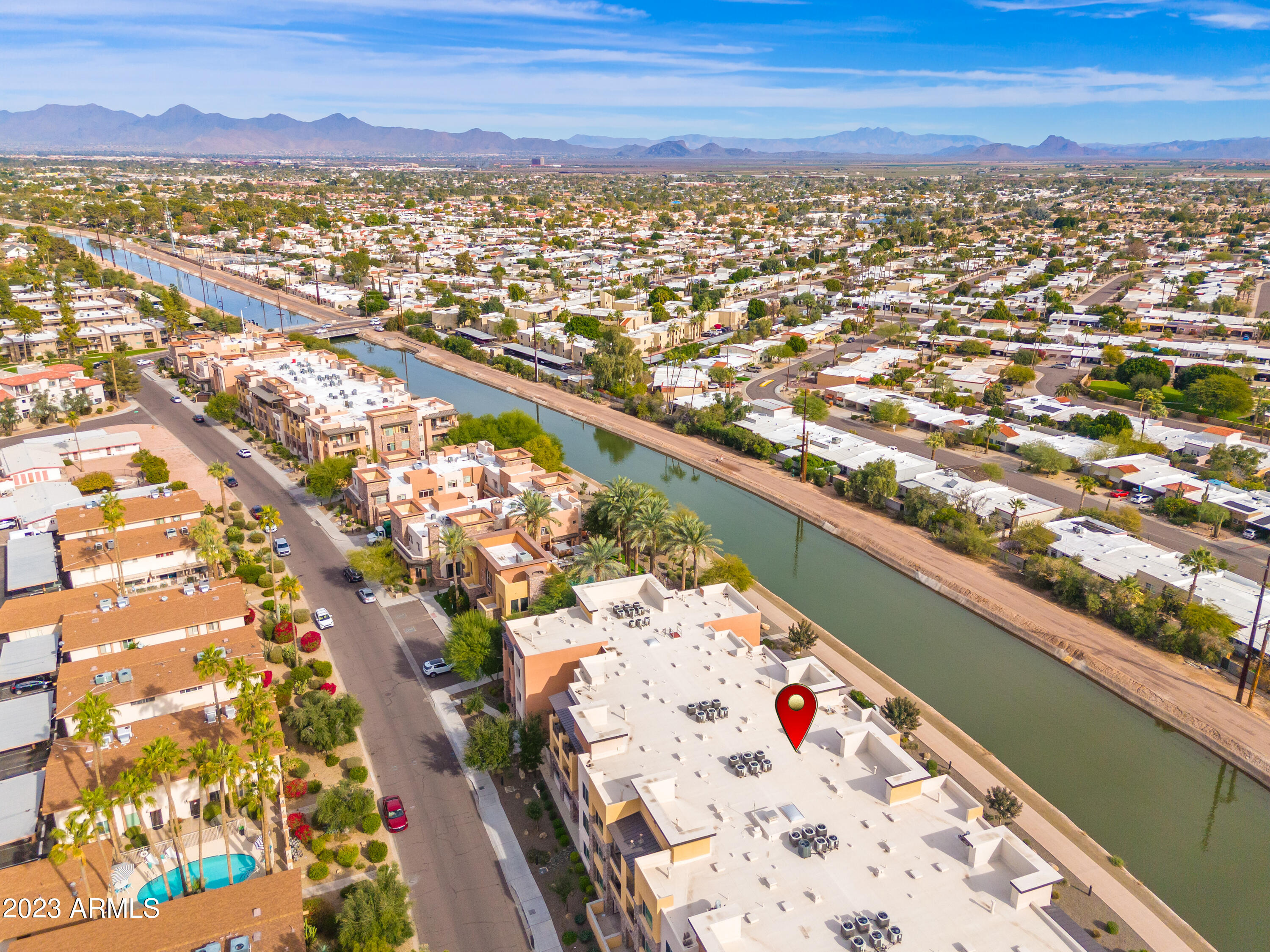 4805 N WOODMERE FAIRWAY -- # 3006