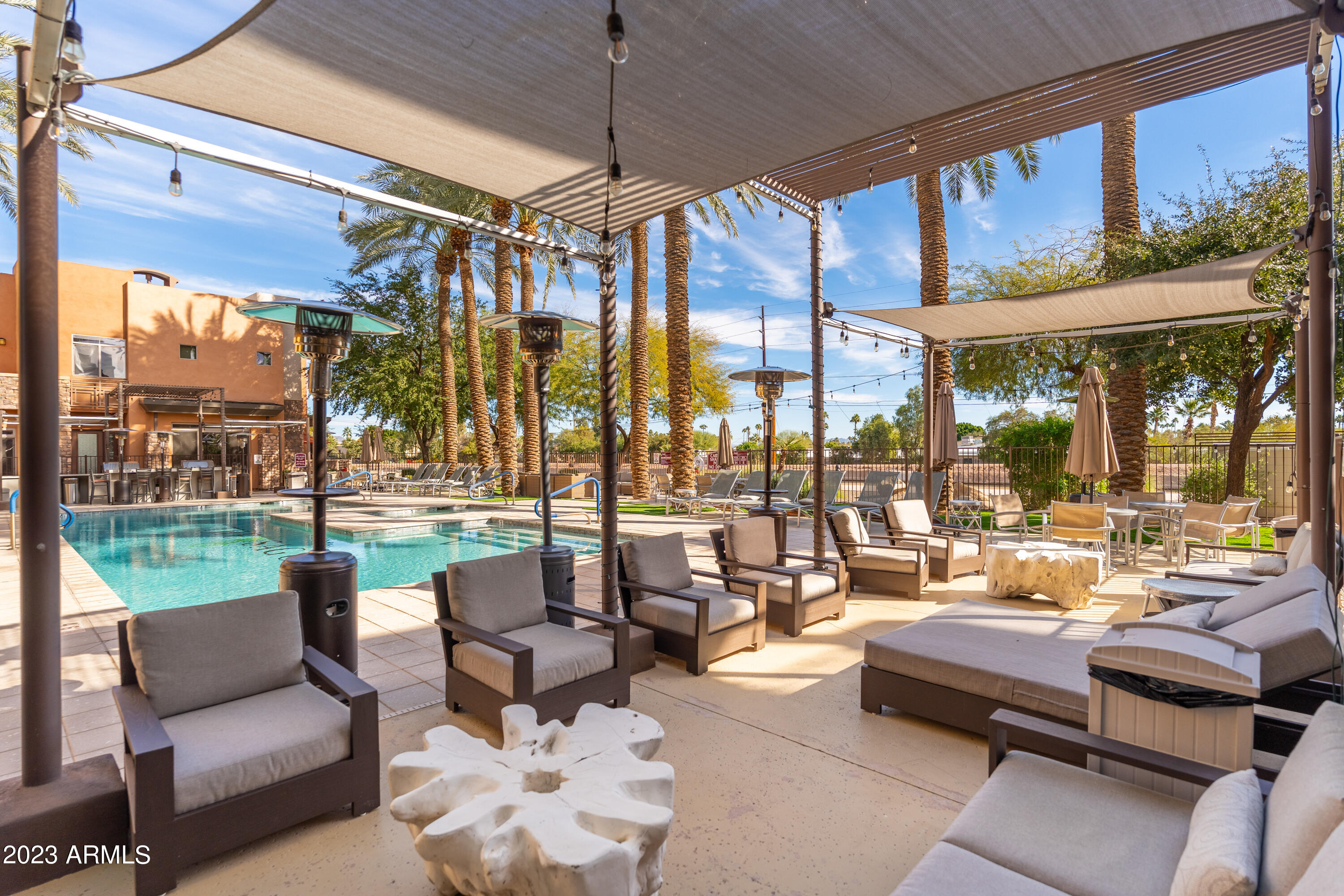 4805 N WOODMERE FAIRWAY -- # 3006