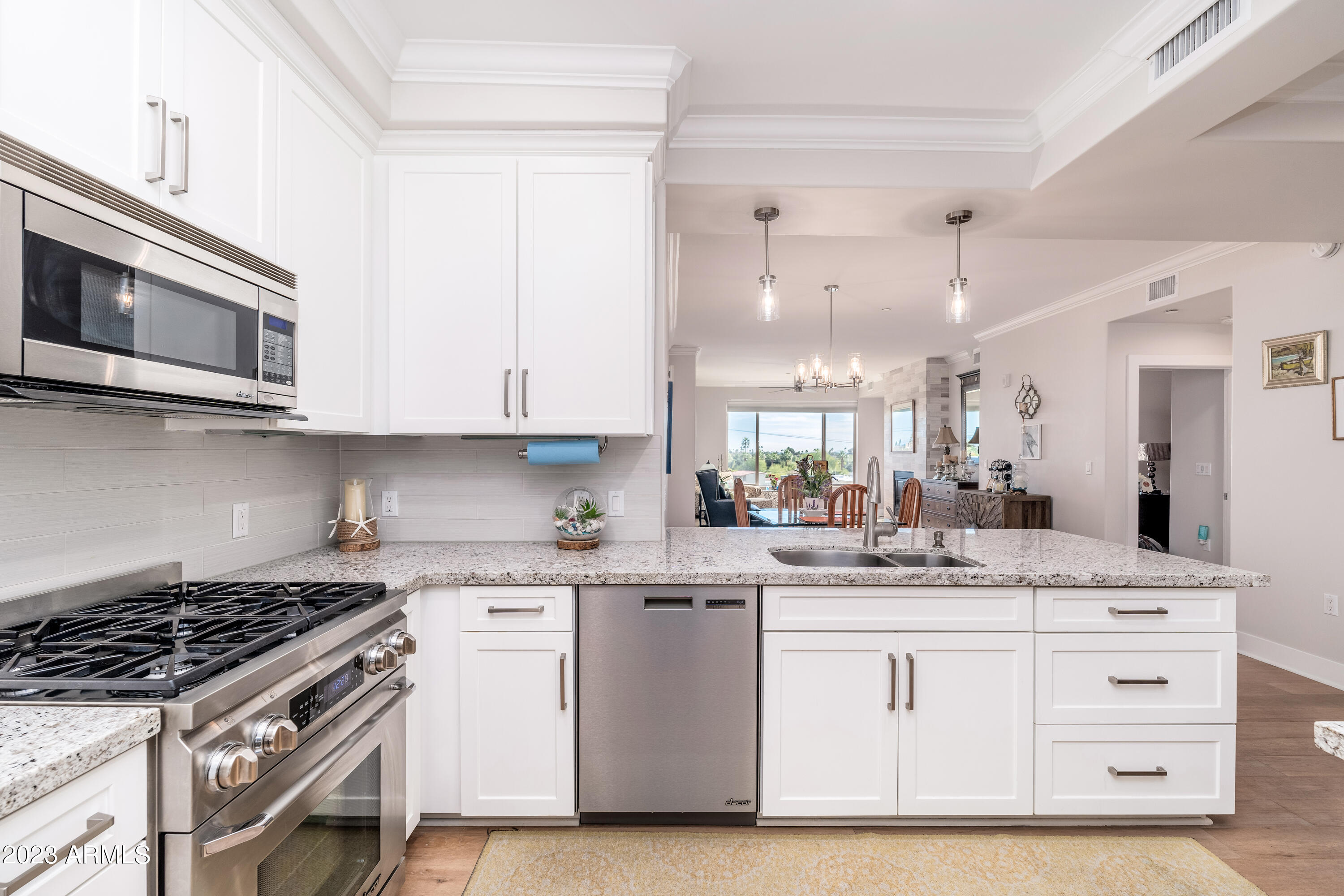 4805 N WOODMERE FAIRWAY -- # 3006