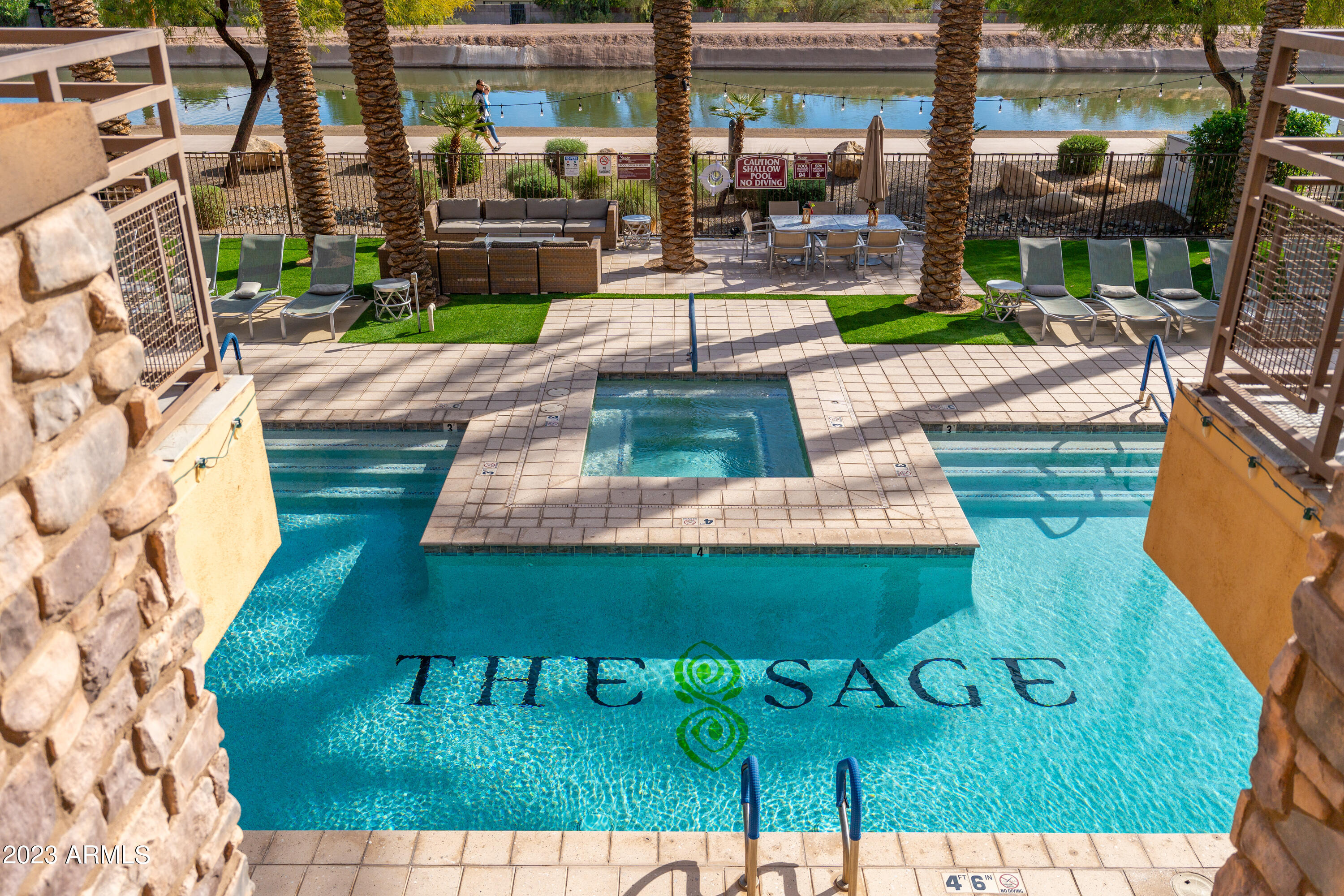 4805 N WOODMERE FAIRWAY -- # 3006