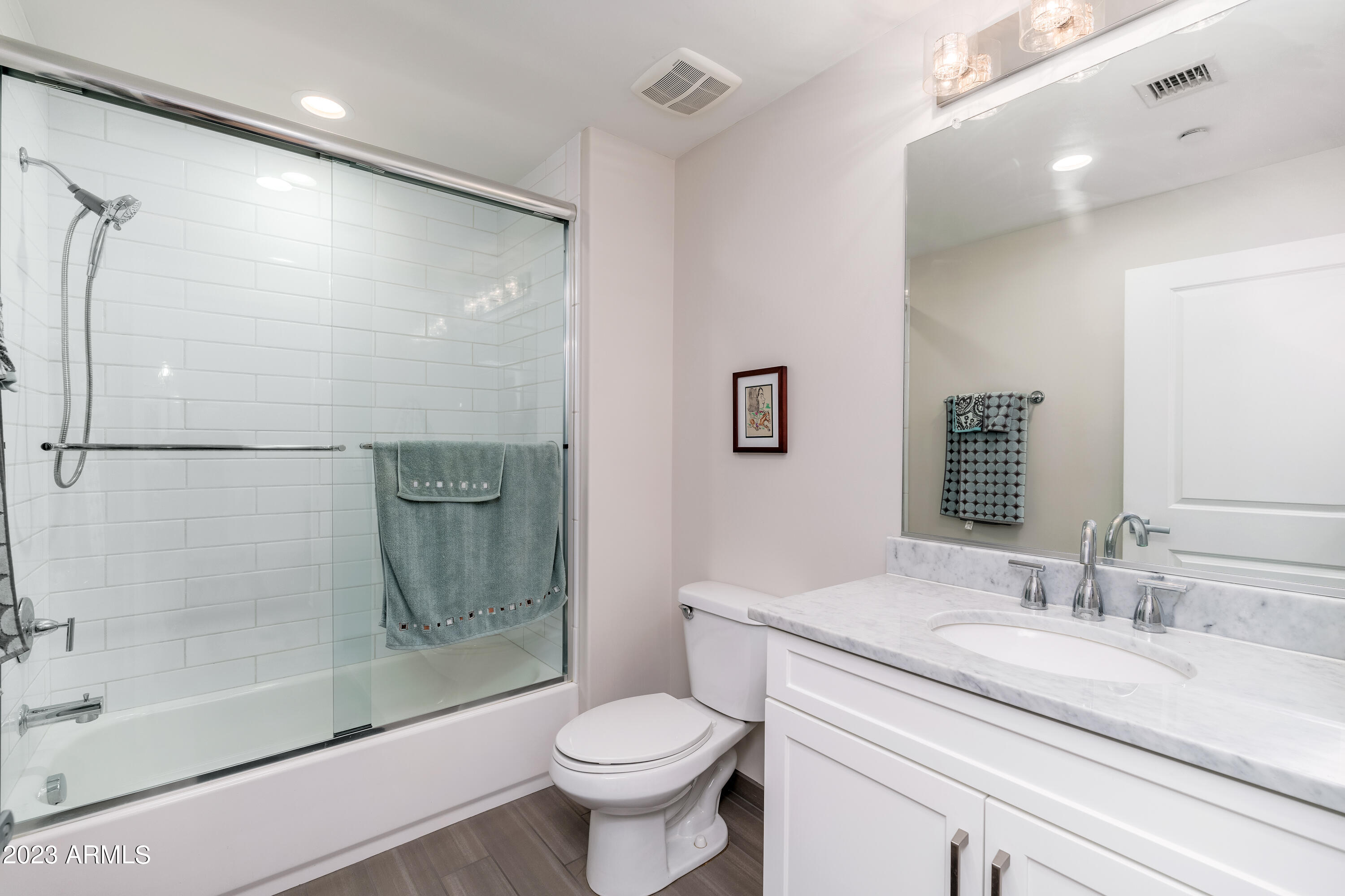 4805 N WOODMERE FAIRWAY -- # 3006