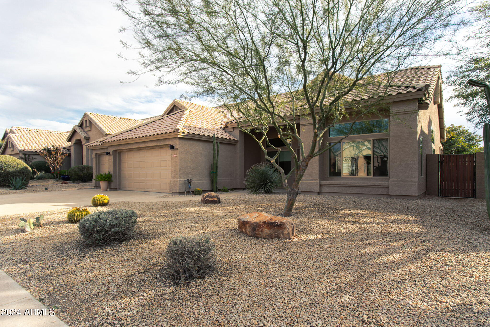 11127 E BLUE SKY Drive