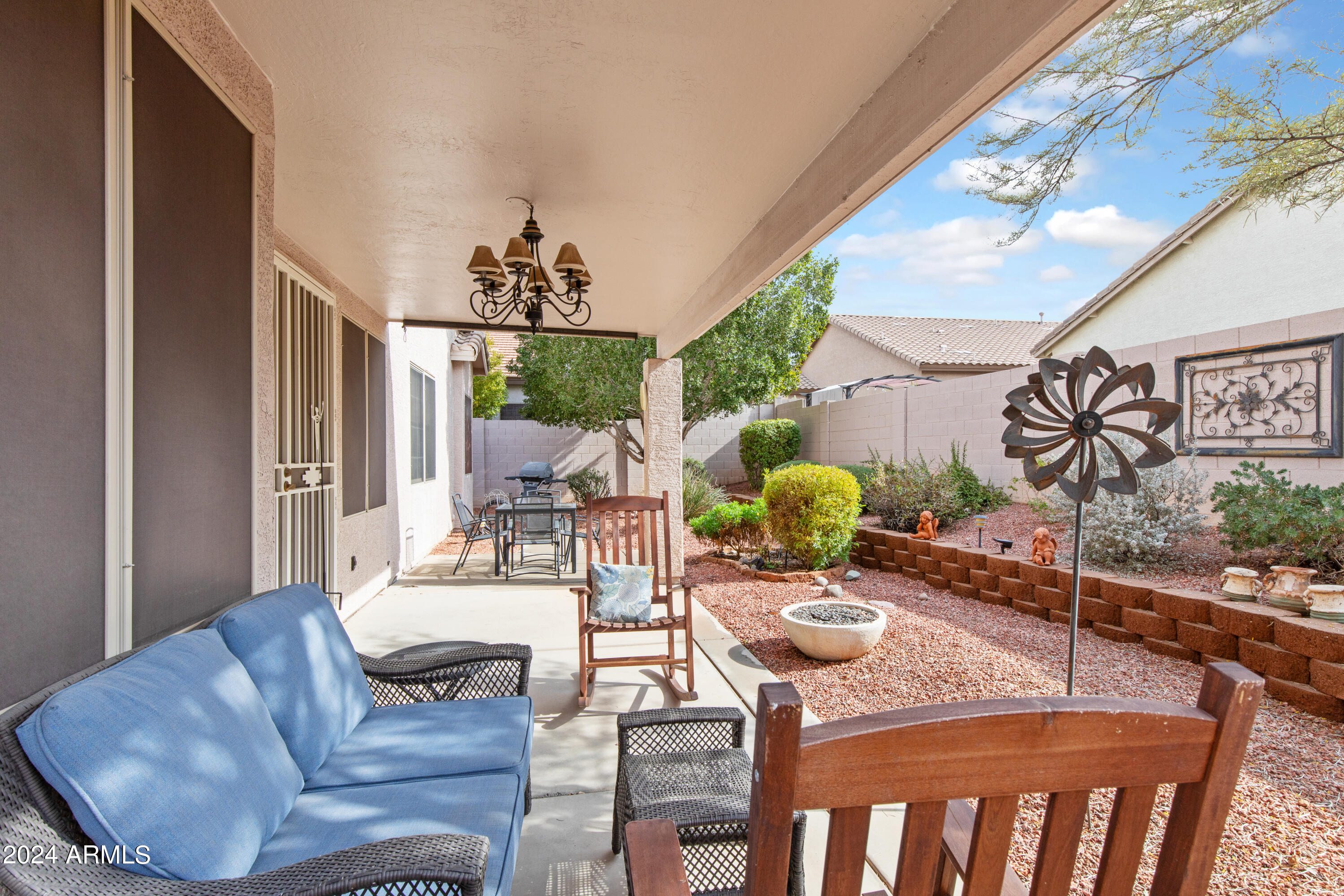 6889 W PASO Trail