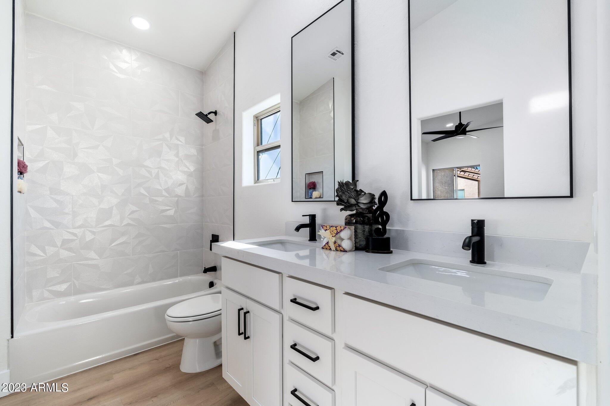 3034 N 39TH Street # 12