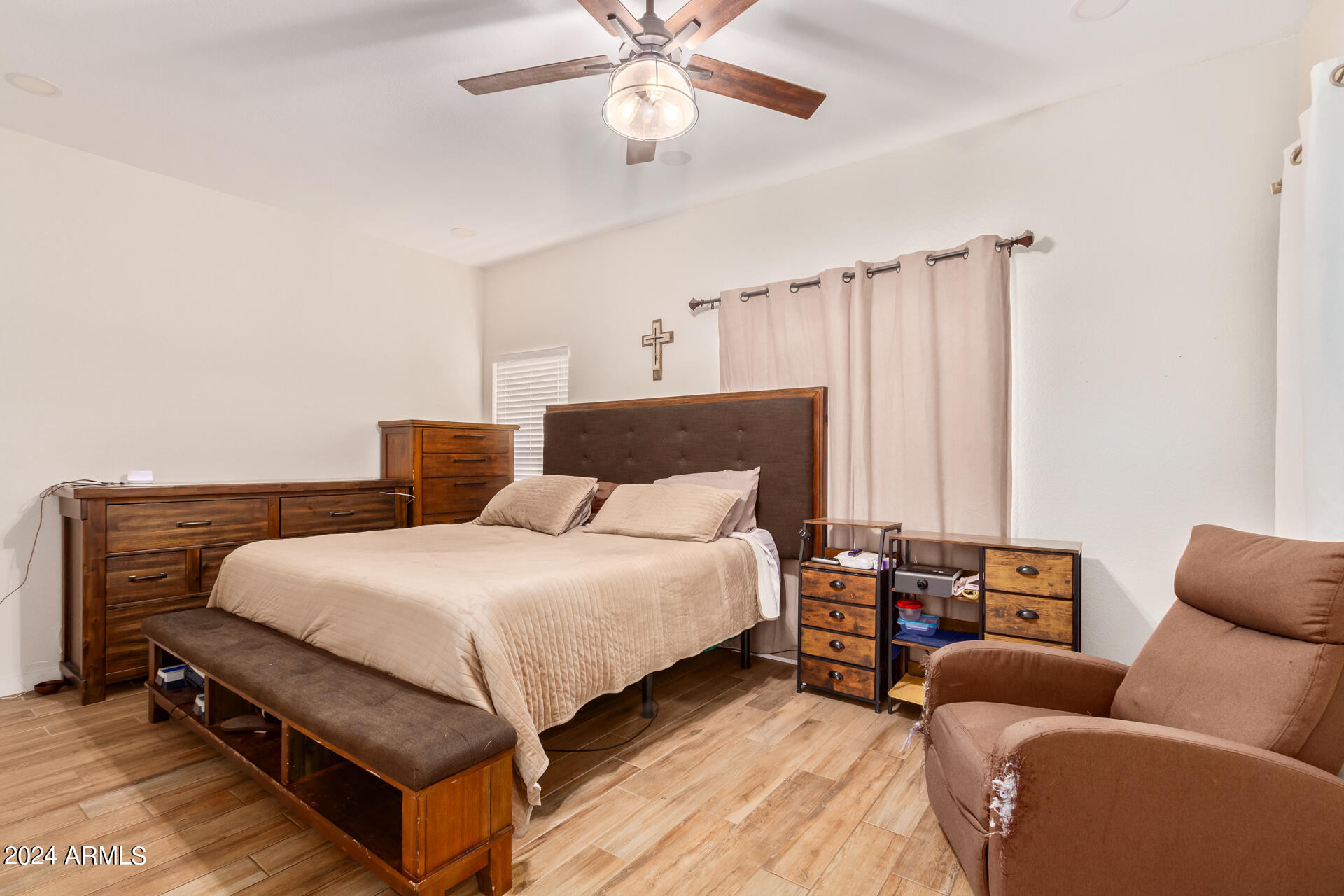 11529 W PICCADILLY Road