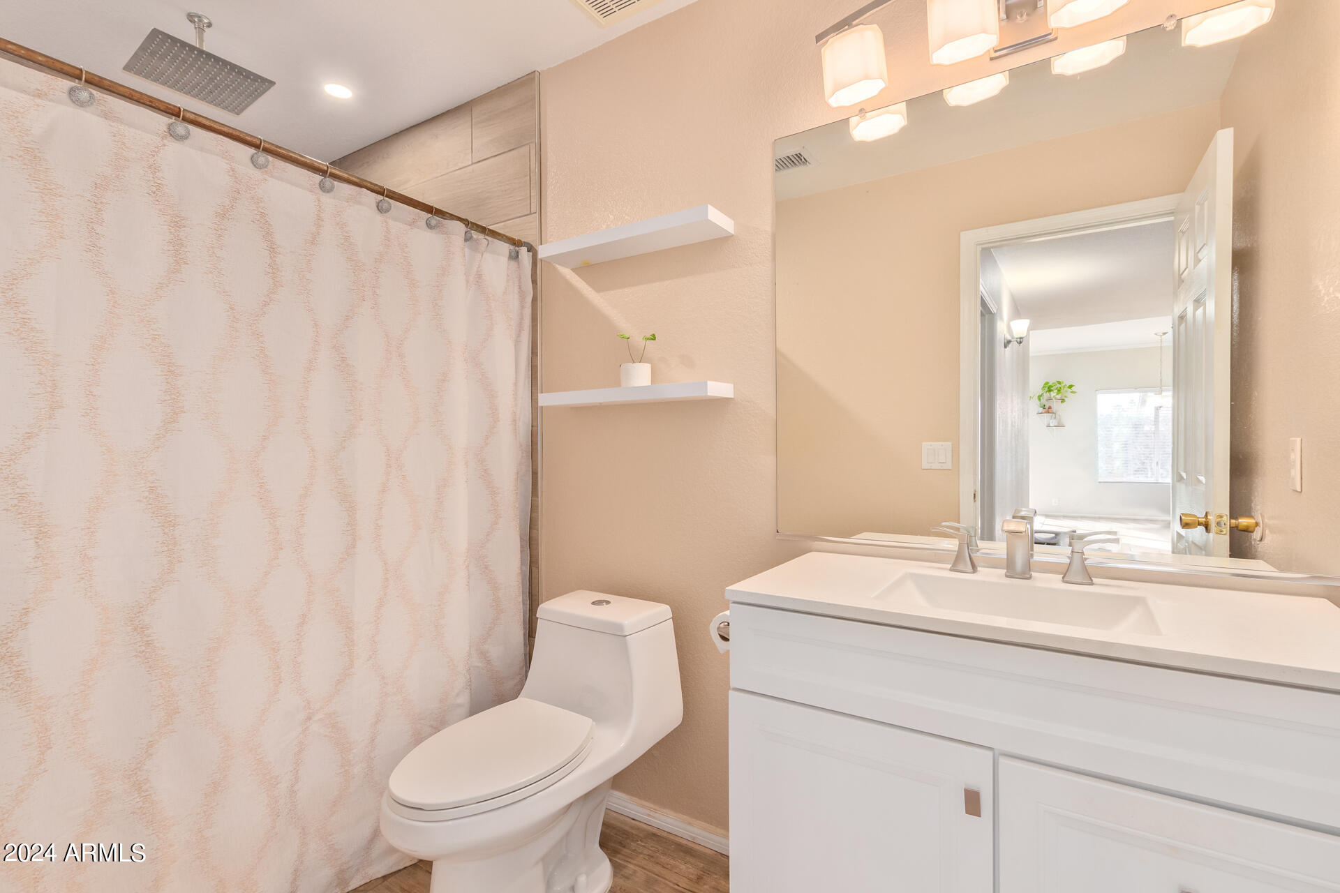 11529 W PICCADILLY Road