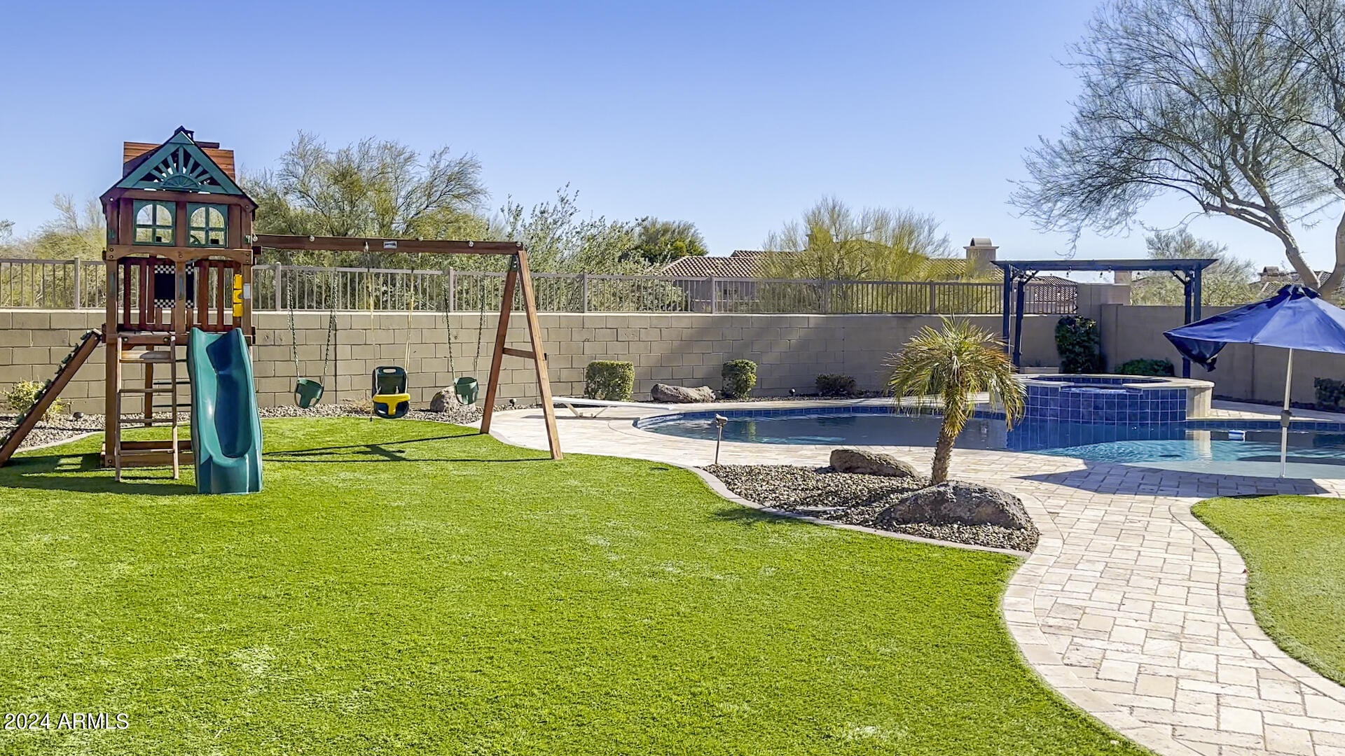 22909 N 38TH Way