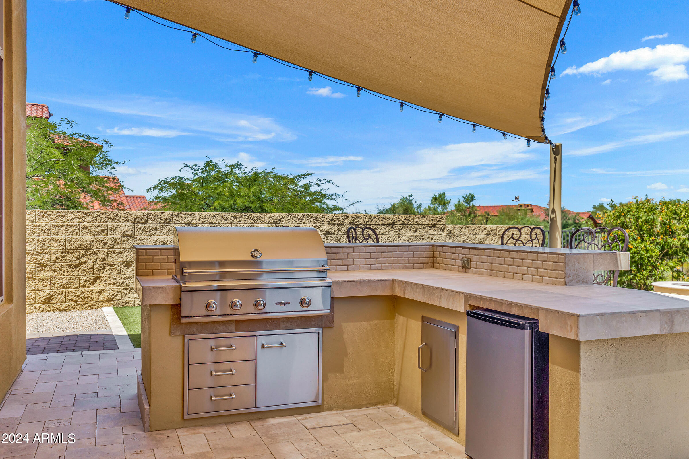 10998 E LOFTY POINT Road