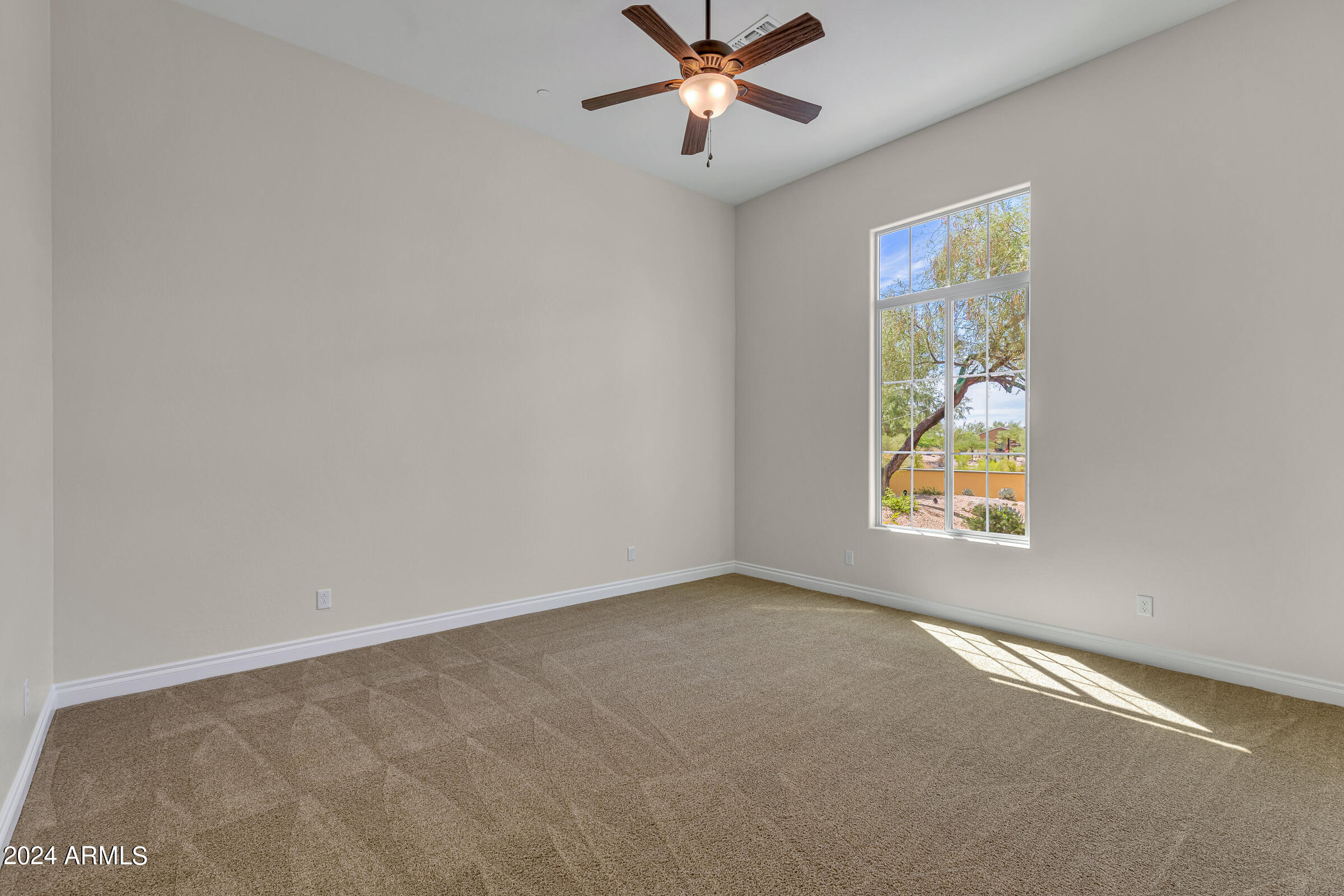 10998 E LOFTY POINT Road