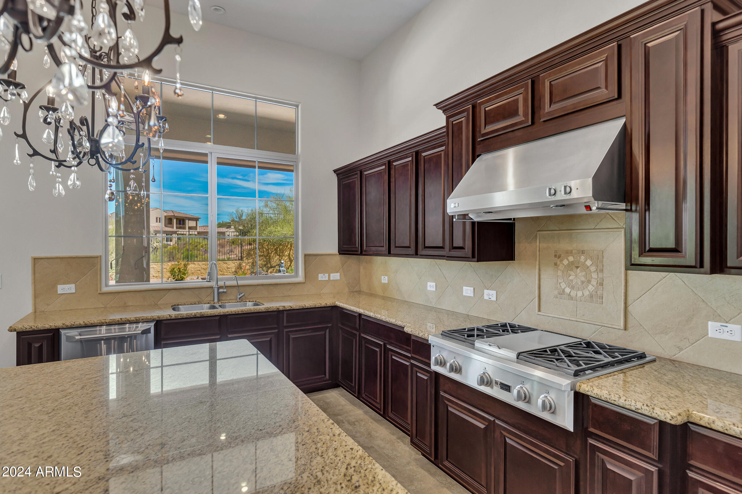 10998 E LOFTY POINT Road