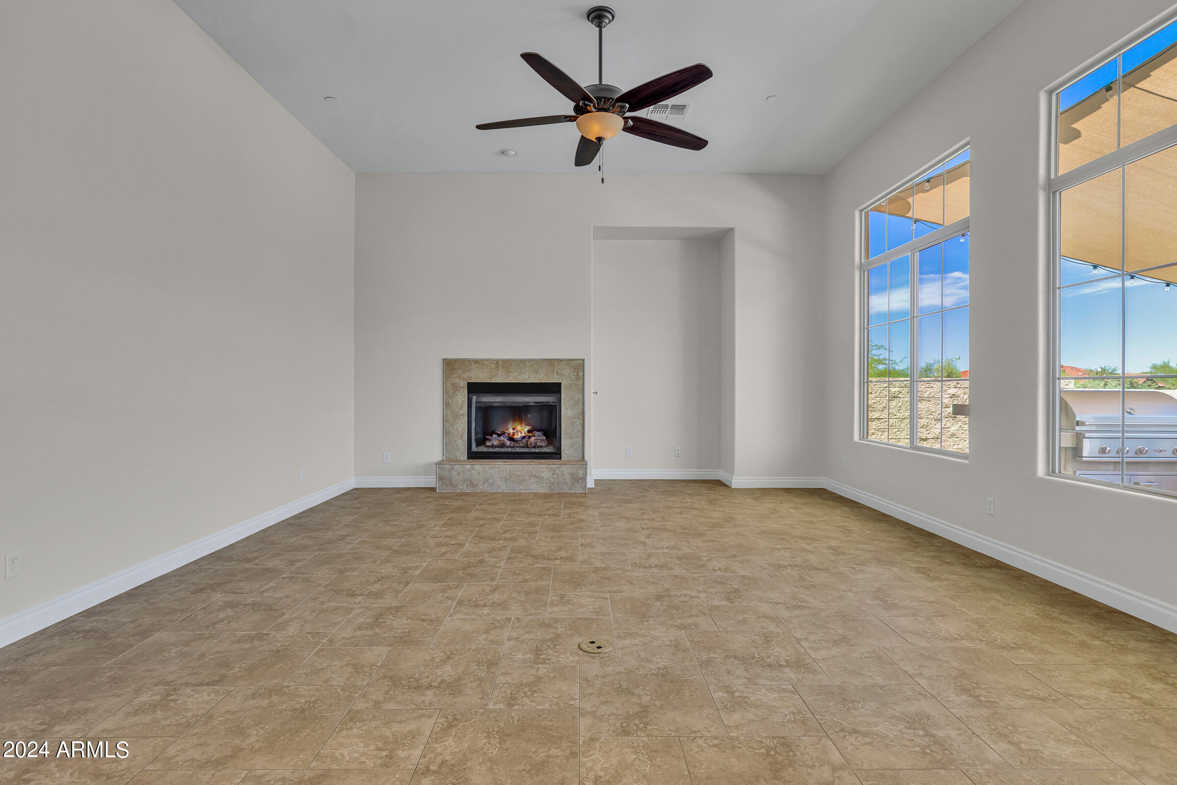 10998 E LOFTY POINT Road