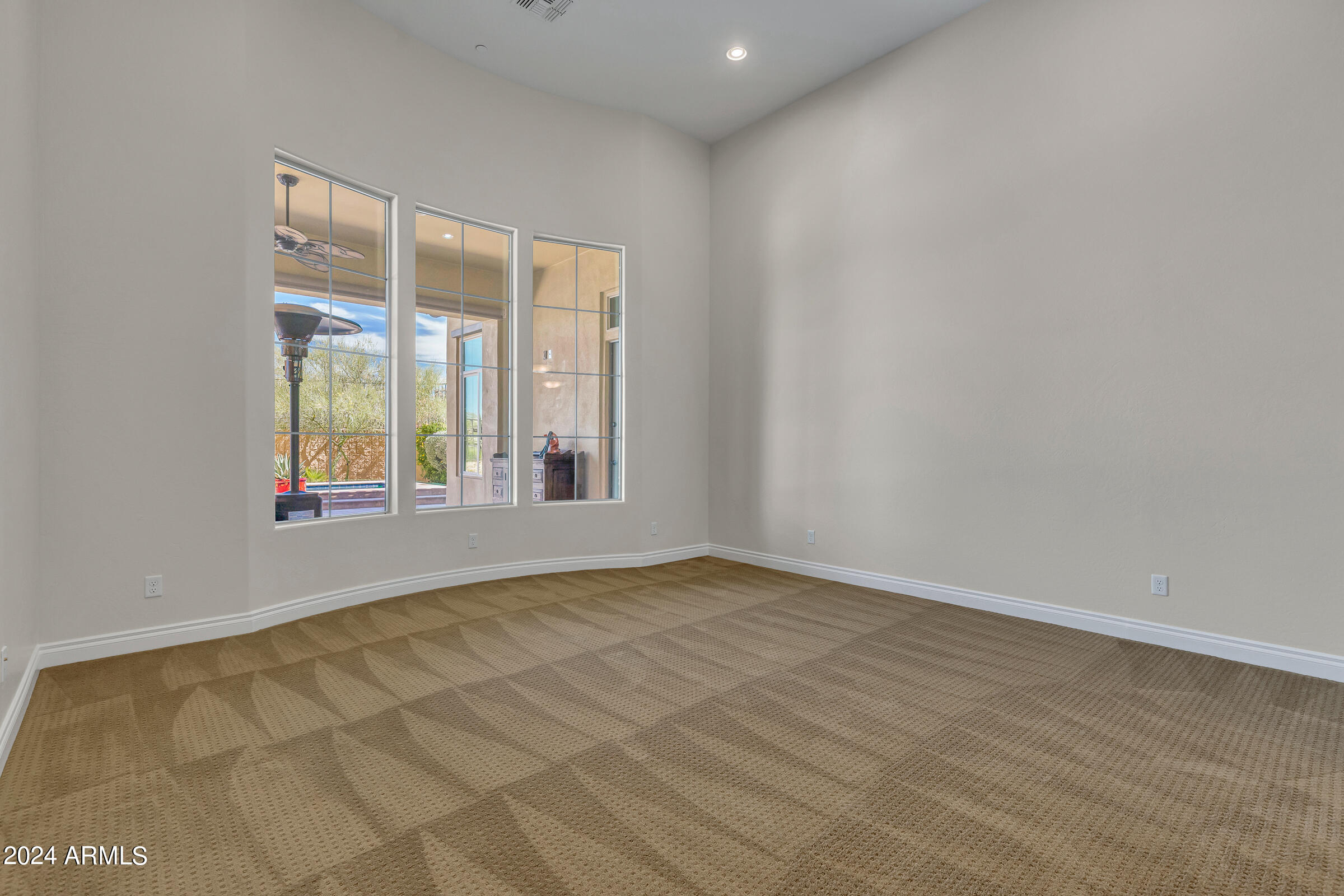 10998 E LOFTY POINT Road