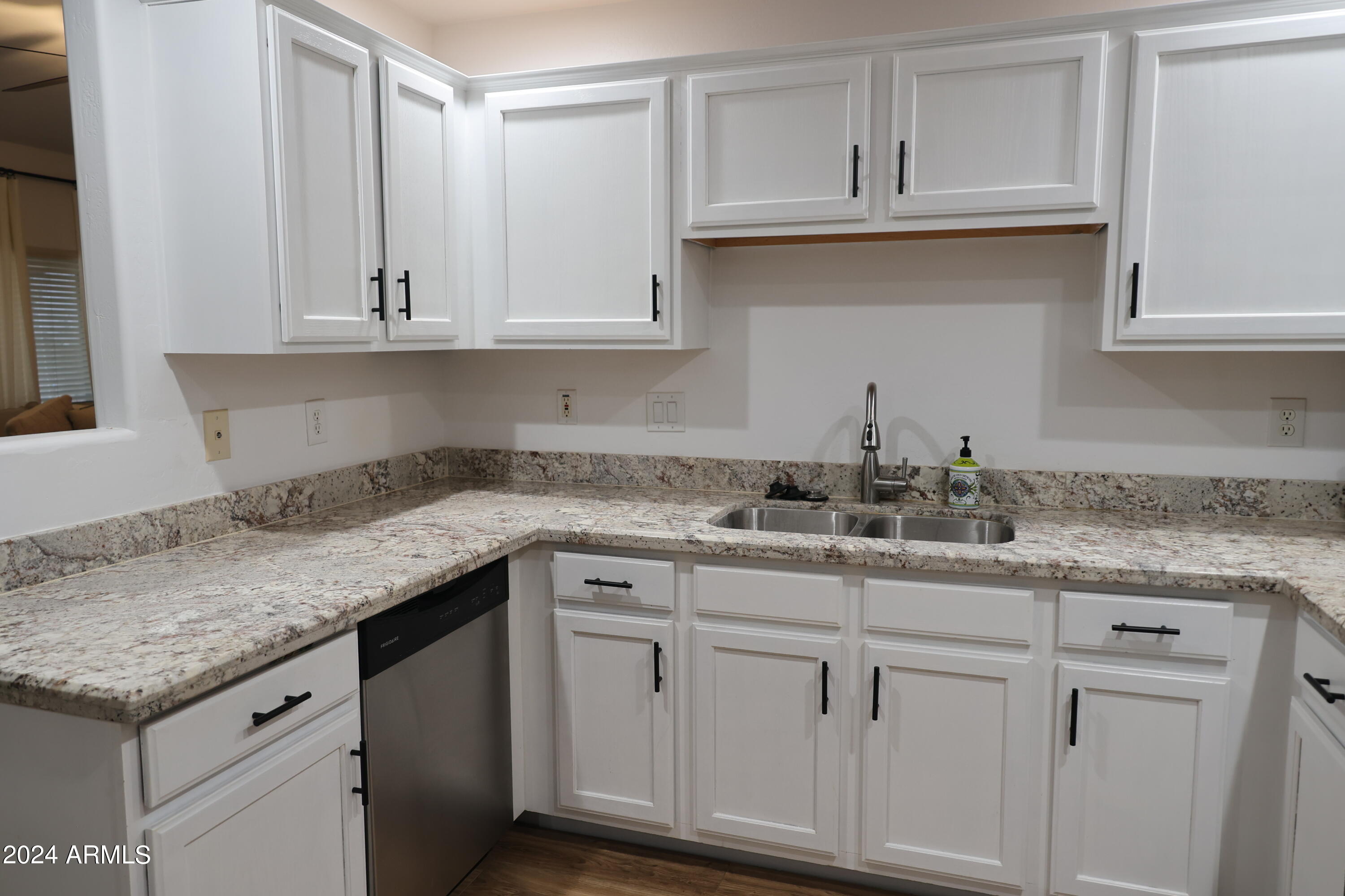 16801 N 94TH Street # 2060