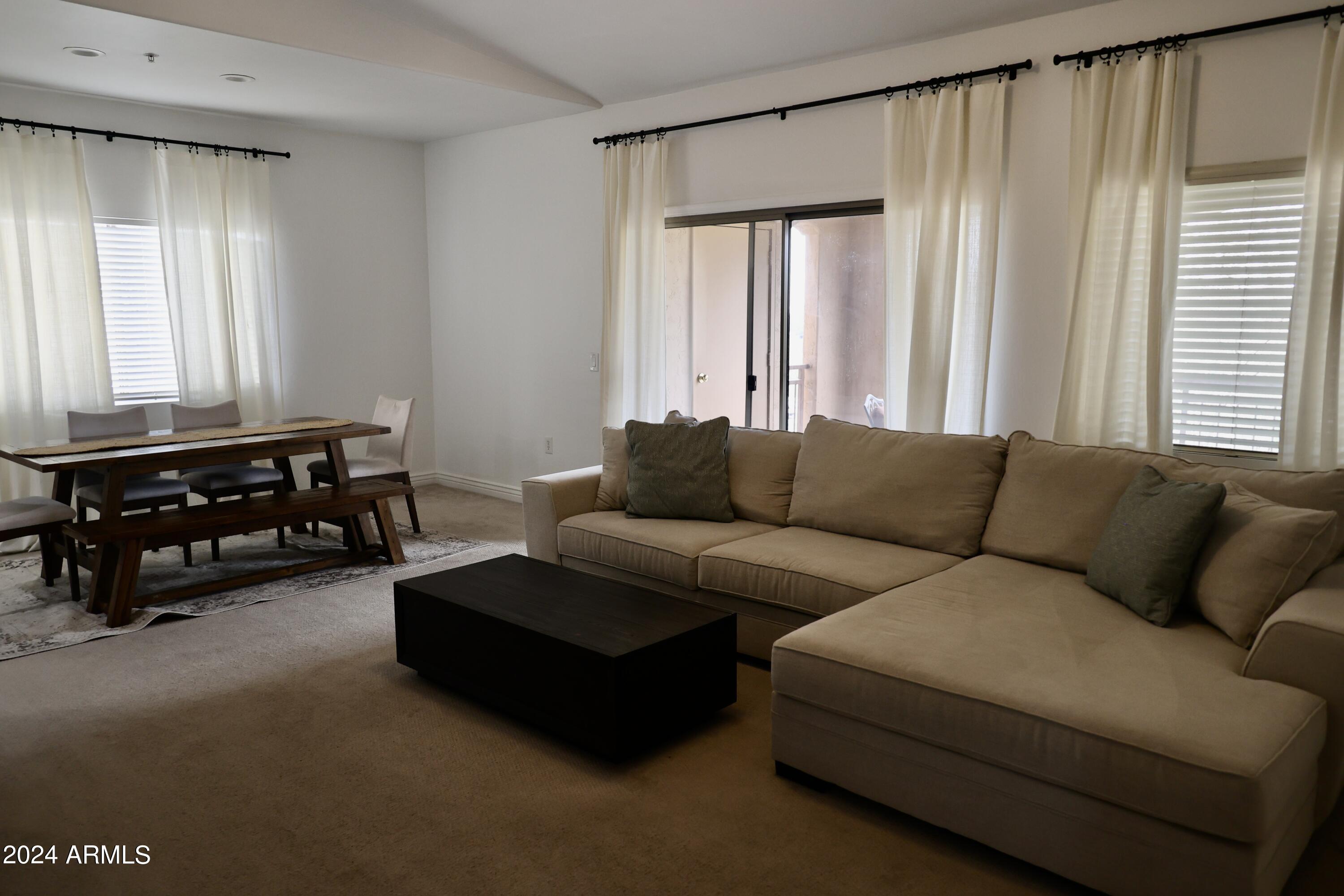 16801 N 94TH Street # 2060