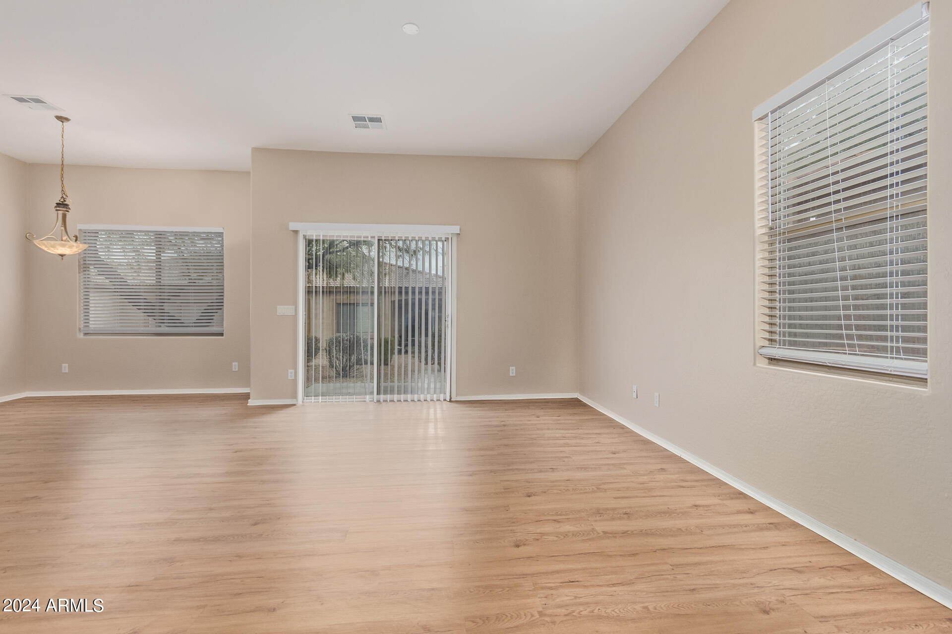 25 S QUINN Circle S # 32