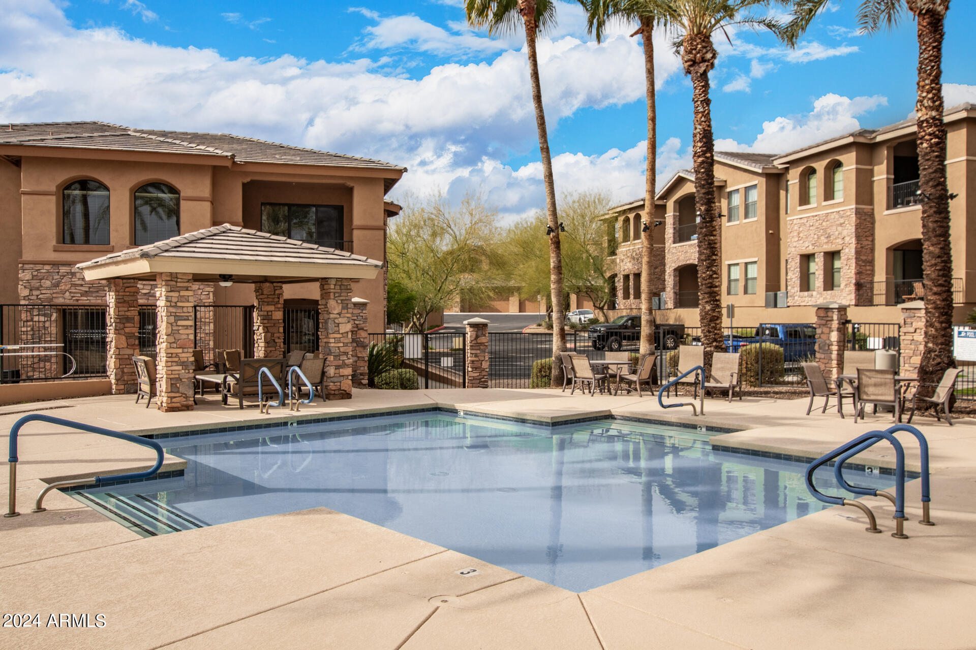 15550 S 5TH Avenue # 263